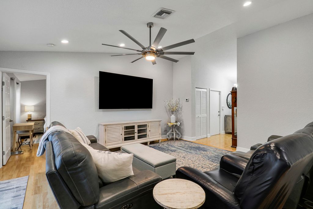 Photo of 9767 Arbor Meadow Drive, Boynton Beach, FL 33437 (MLS # R11168839)