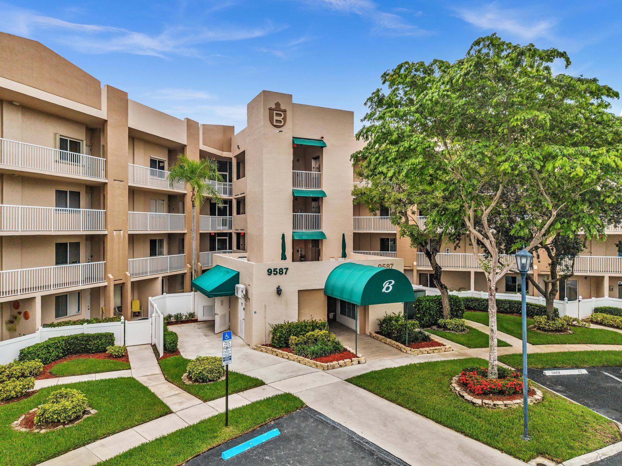 9587 Weldon Cir B211