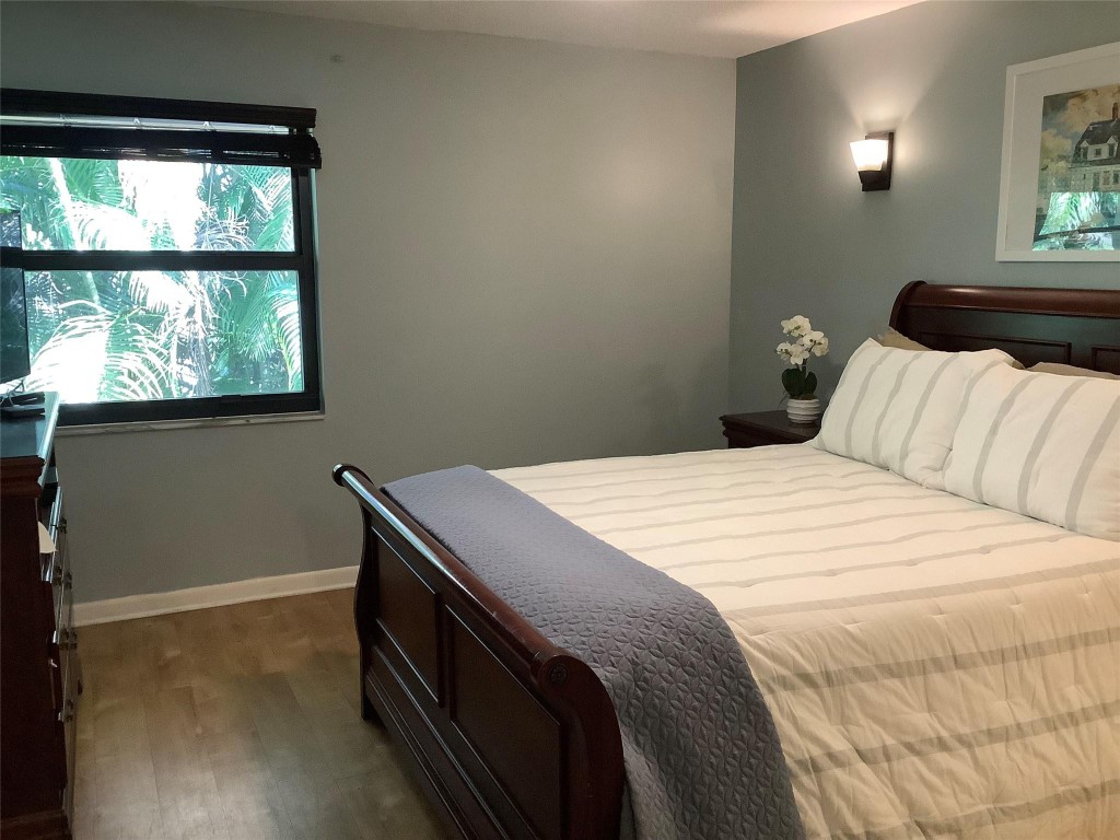 Boca Palms Condo 01-04 - Residential Lease