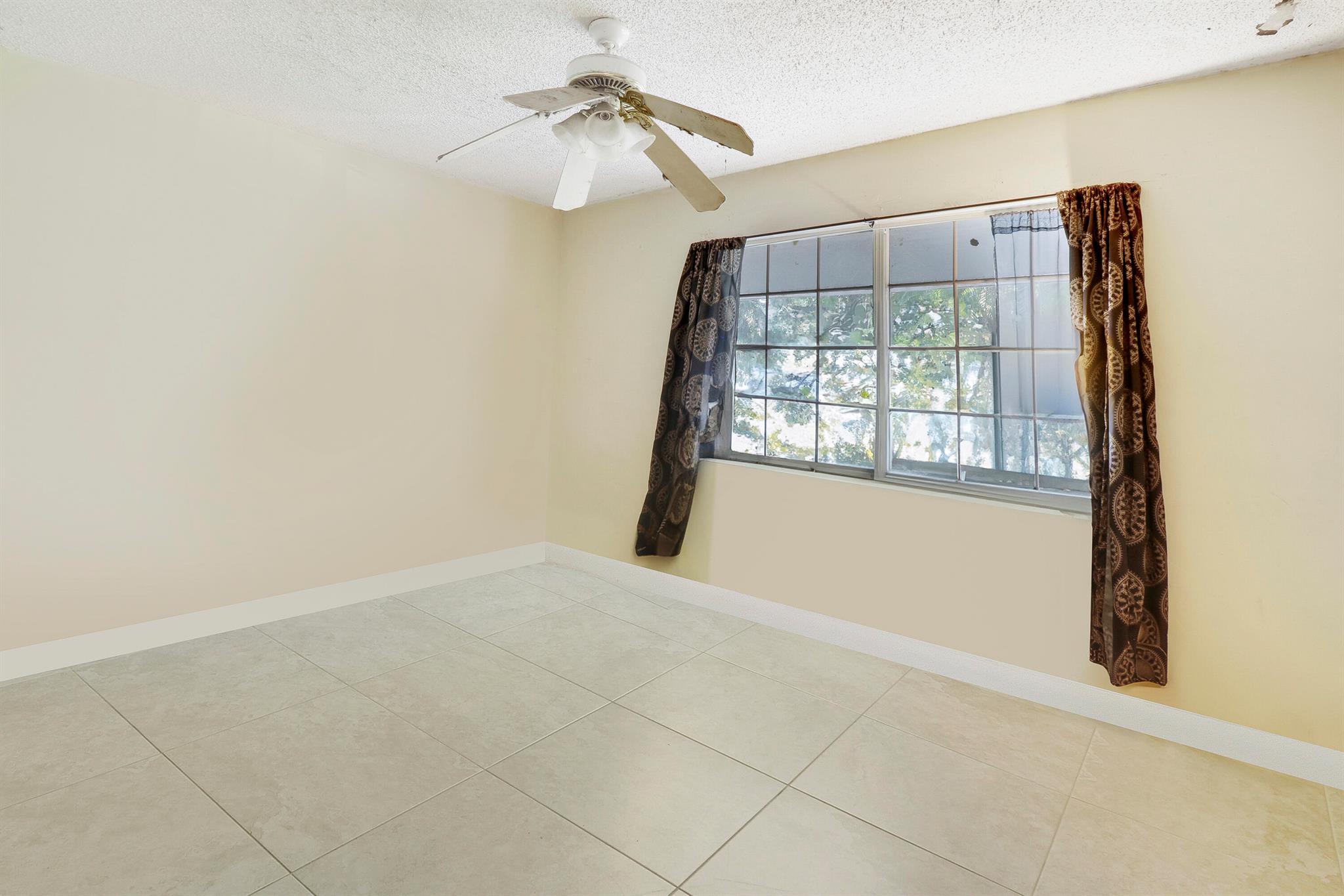 INDIAN RIVER ESTATES UNIT 7 - Residential