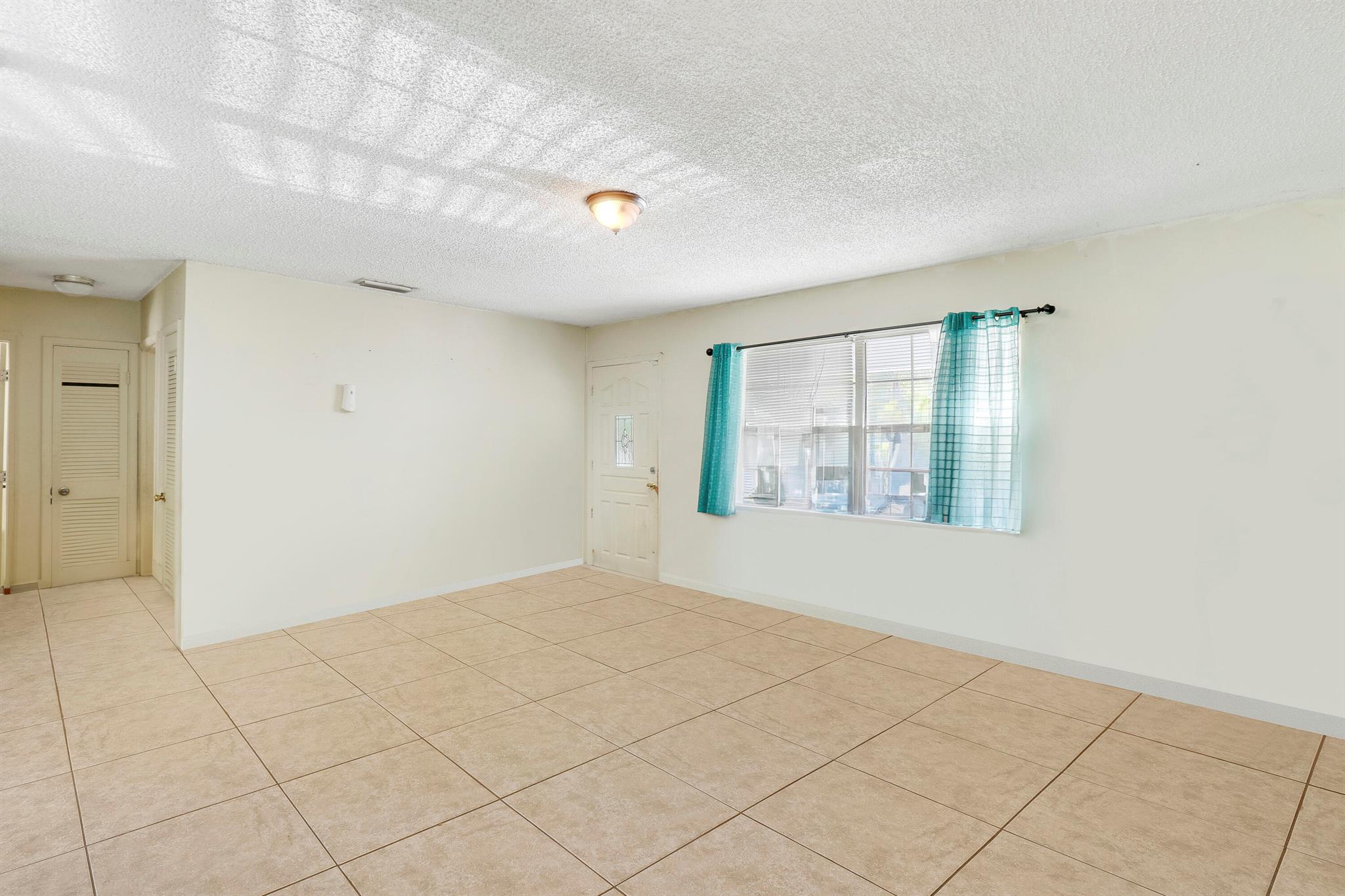 INDIAN RIVER ESTATES UNIT 7 - Residential