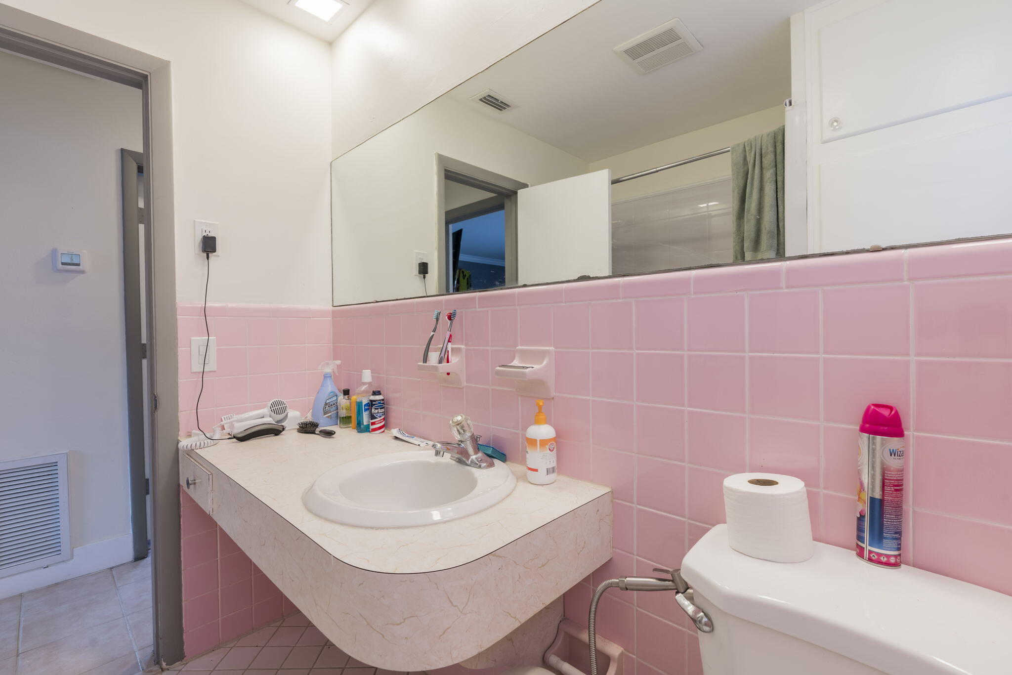 TROPICAL TERRACE - Residential