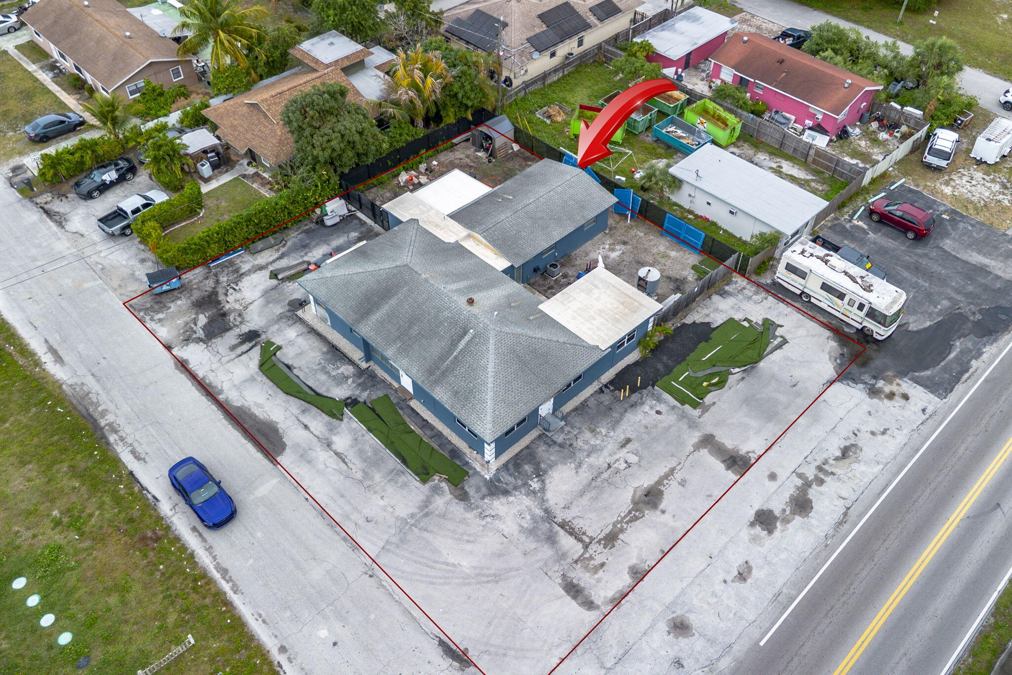 TROPICAL TERRACE - Residential