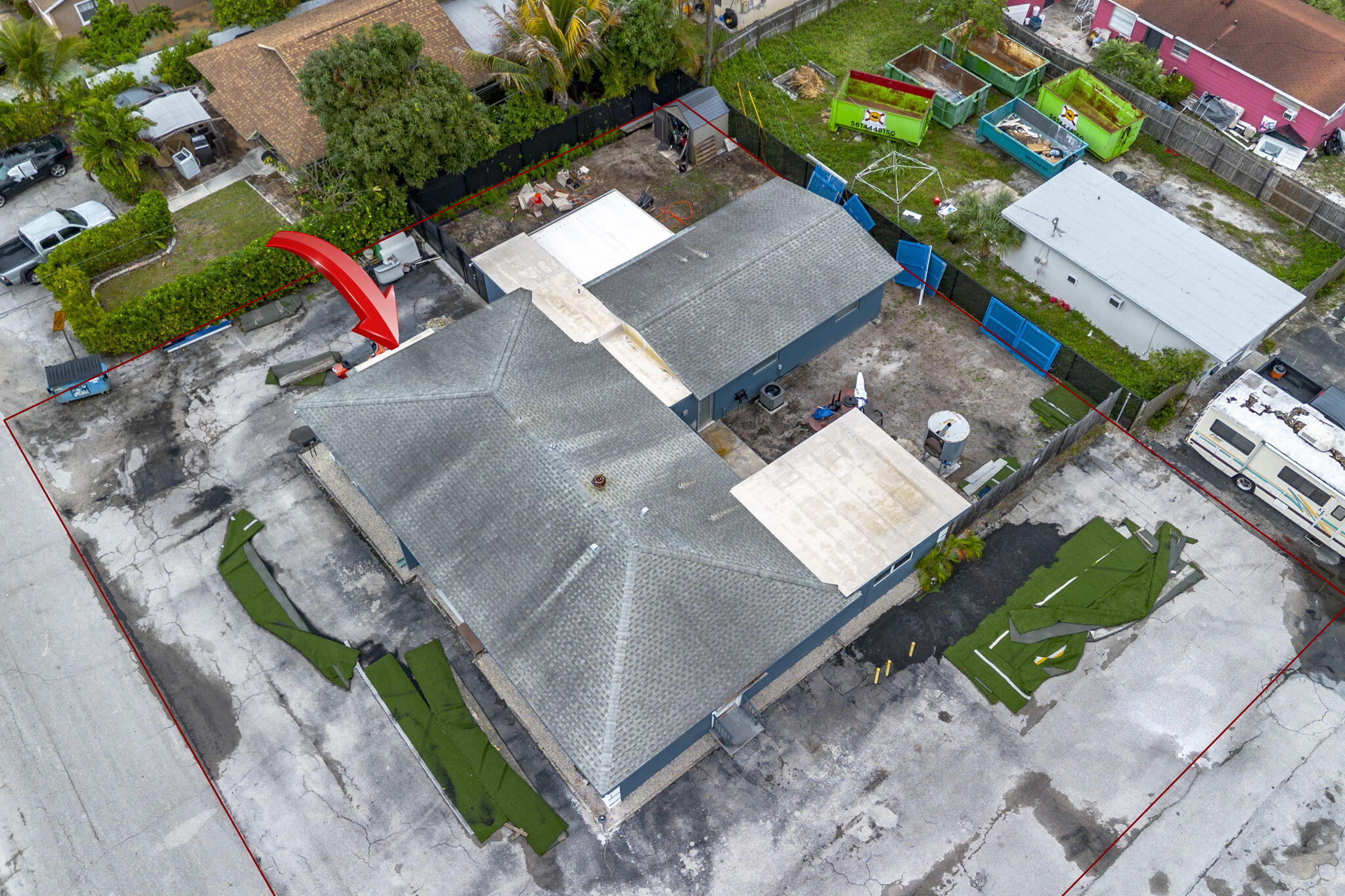 TROPICAL TERRACE - Residential