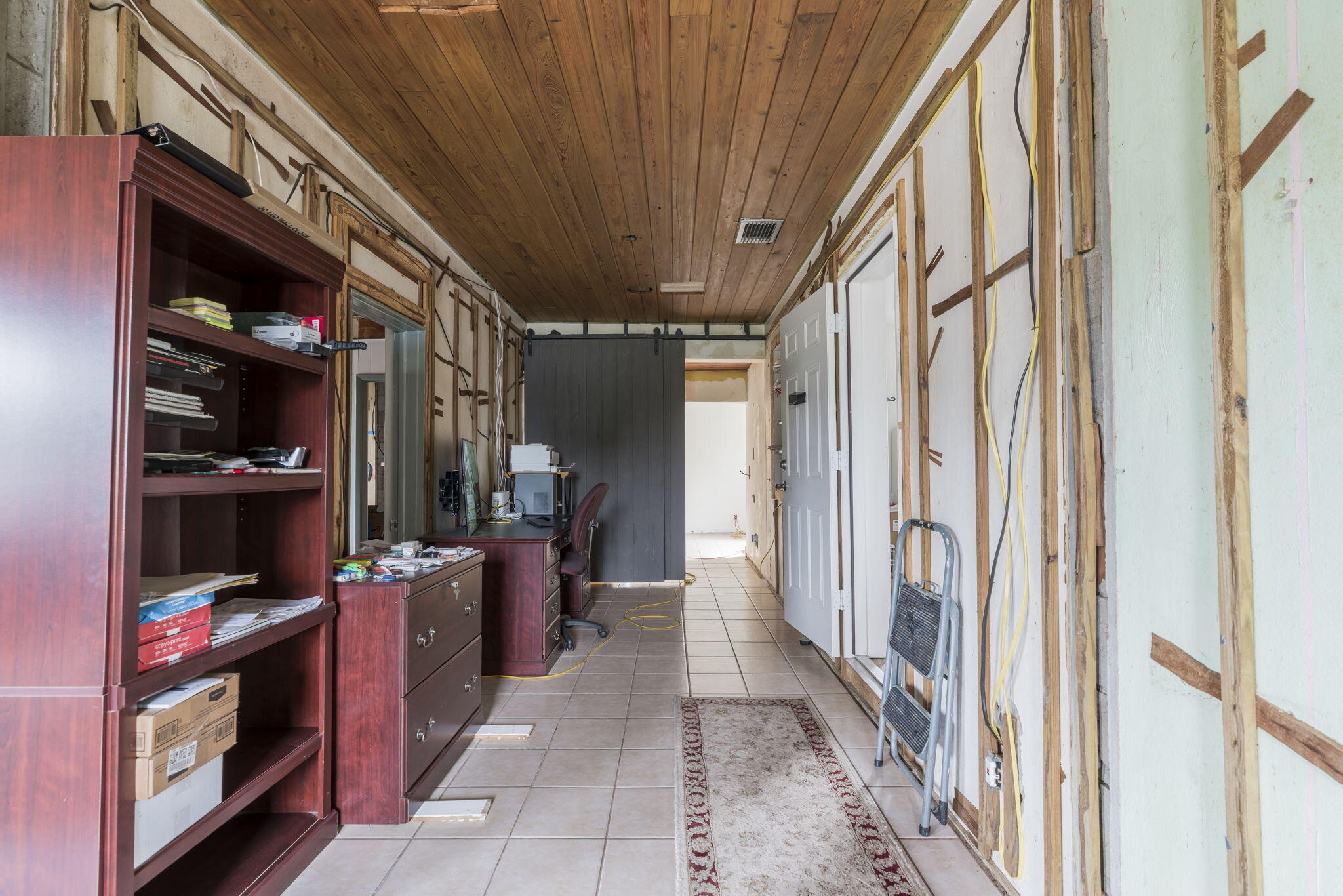 TROPICAL TERRACE - Residential