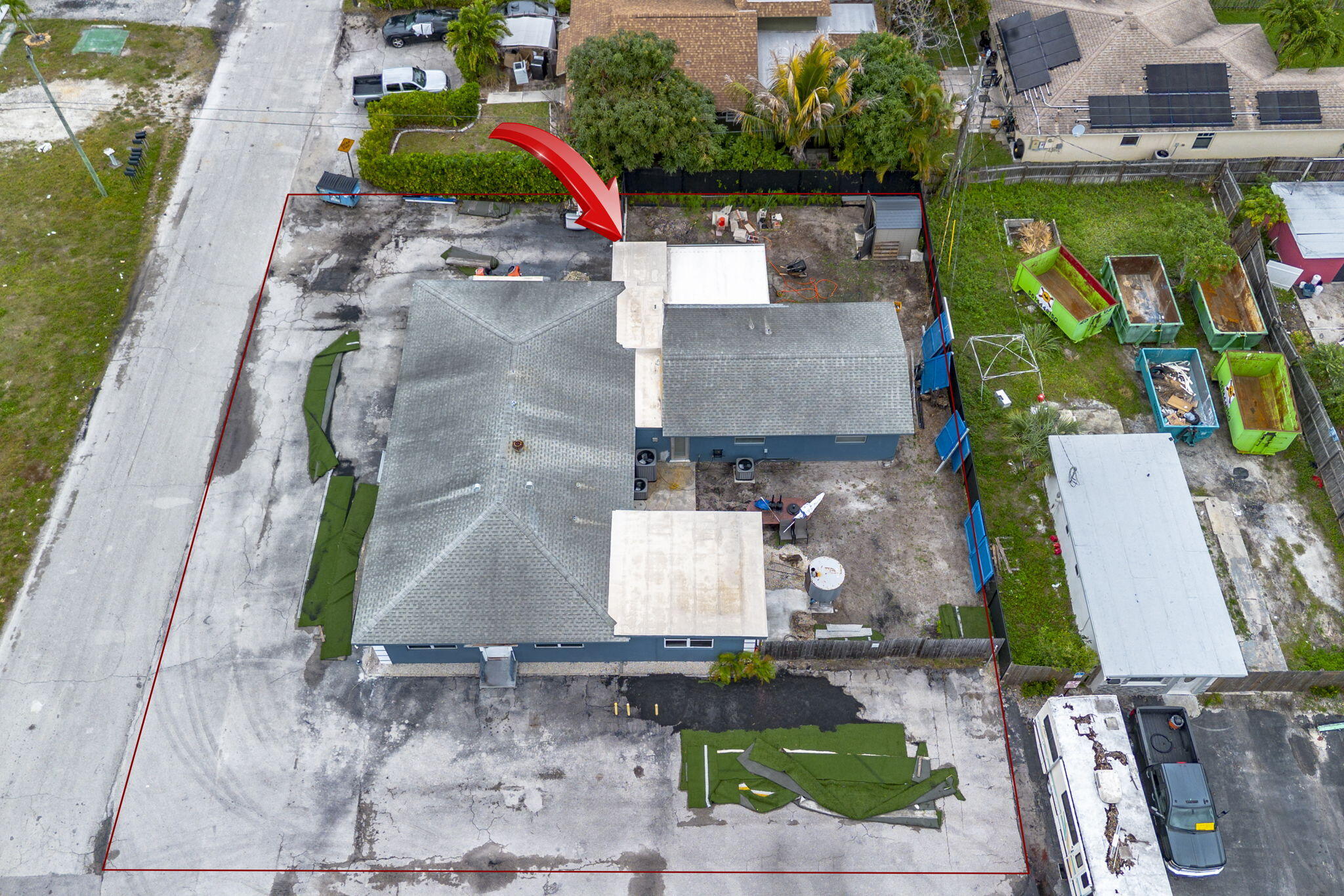 TROPICAL TERRACE - Residential