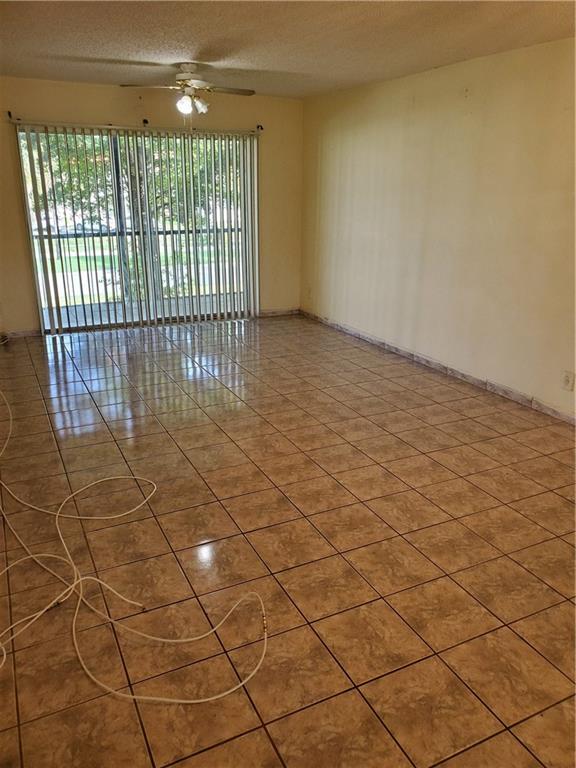 Versailles Gardens - Residential