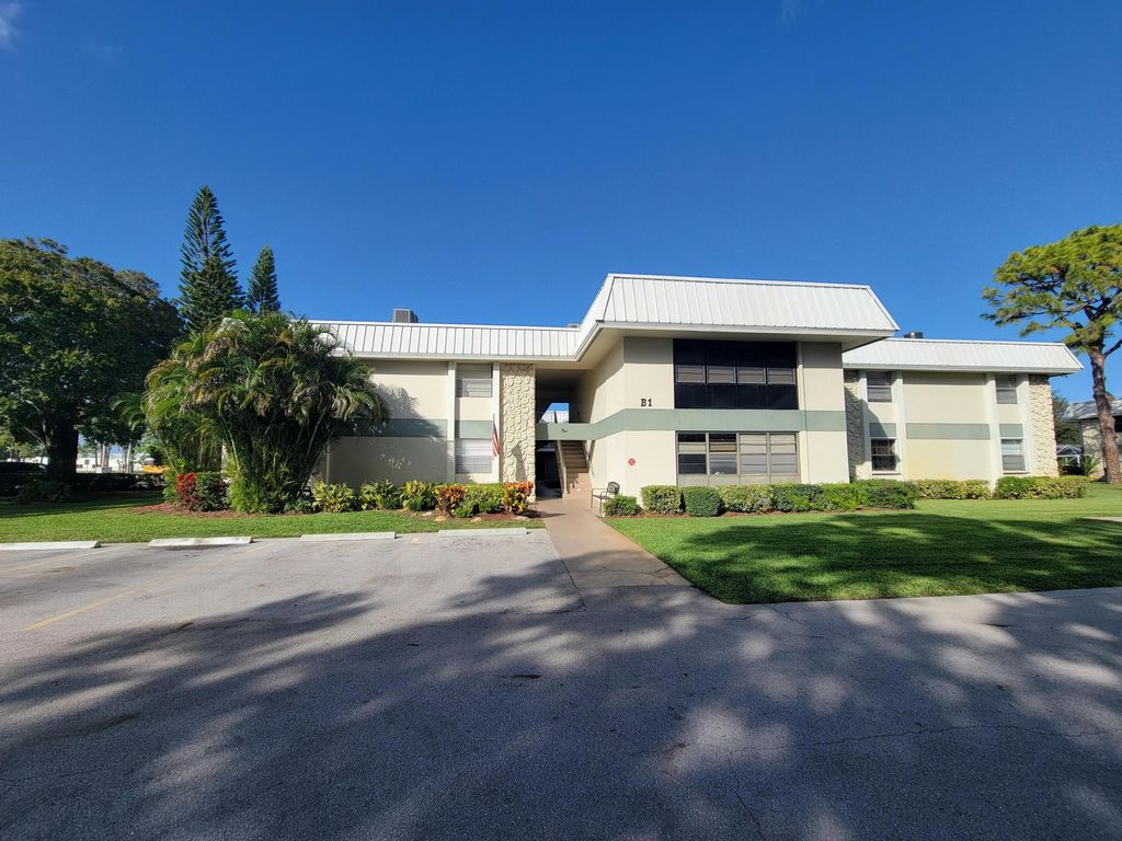 Photo of 2302 Sunrise Boulevard #1-103, Fort Pierce, FL 34982 (MLS # R11037602)