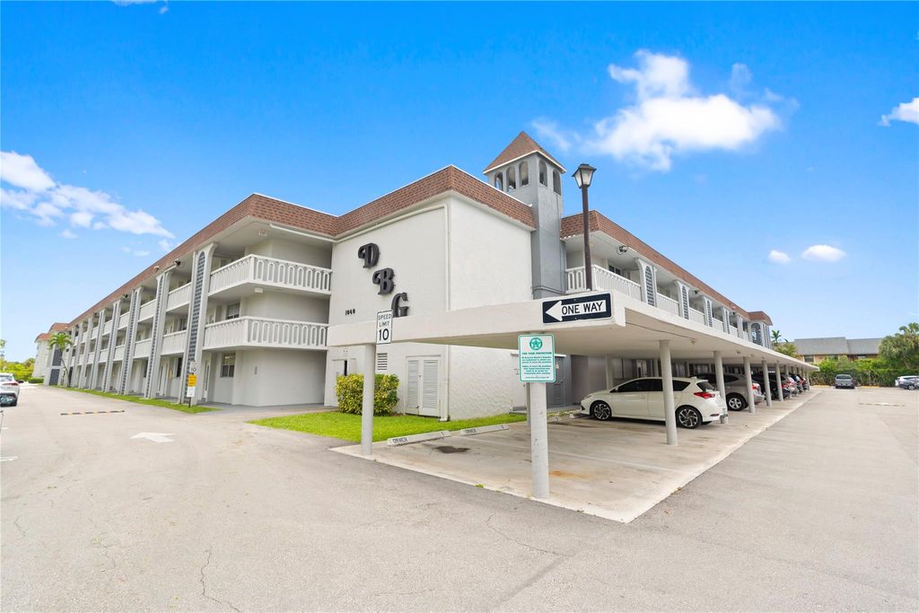 Photo of 1040 SE 4th Avenue #229, Deerfield Beach, FL 33441 (MLS # F10506730)