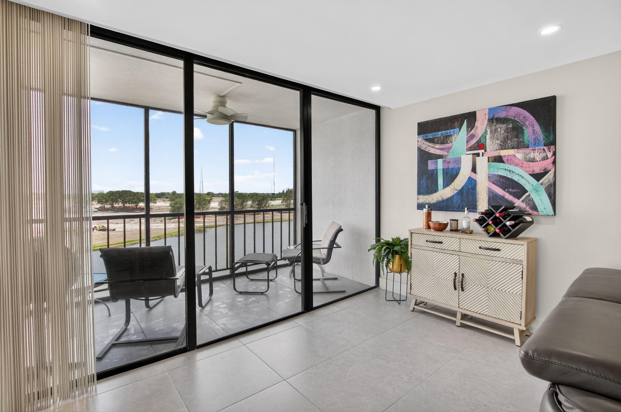 LAKEWOOD MIDRISE CONDO - Residential