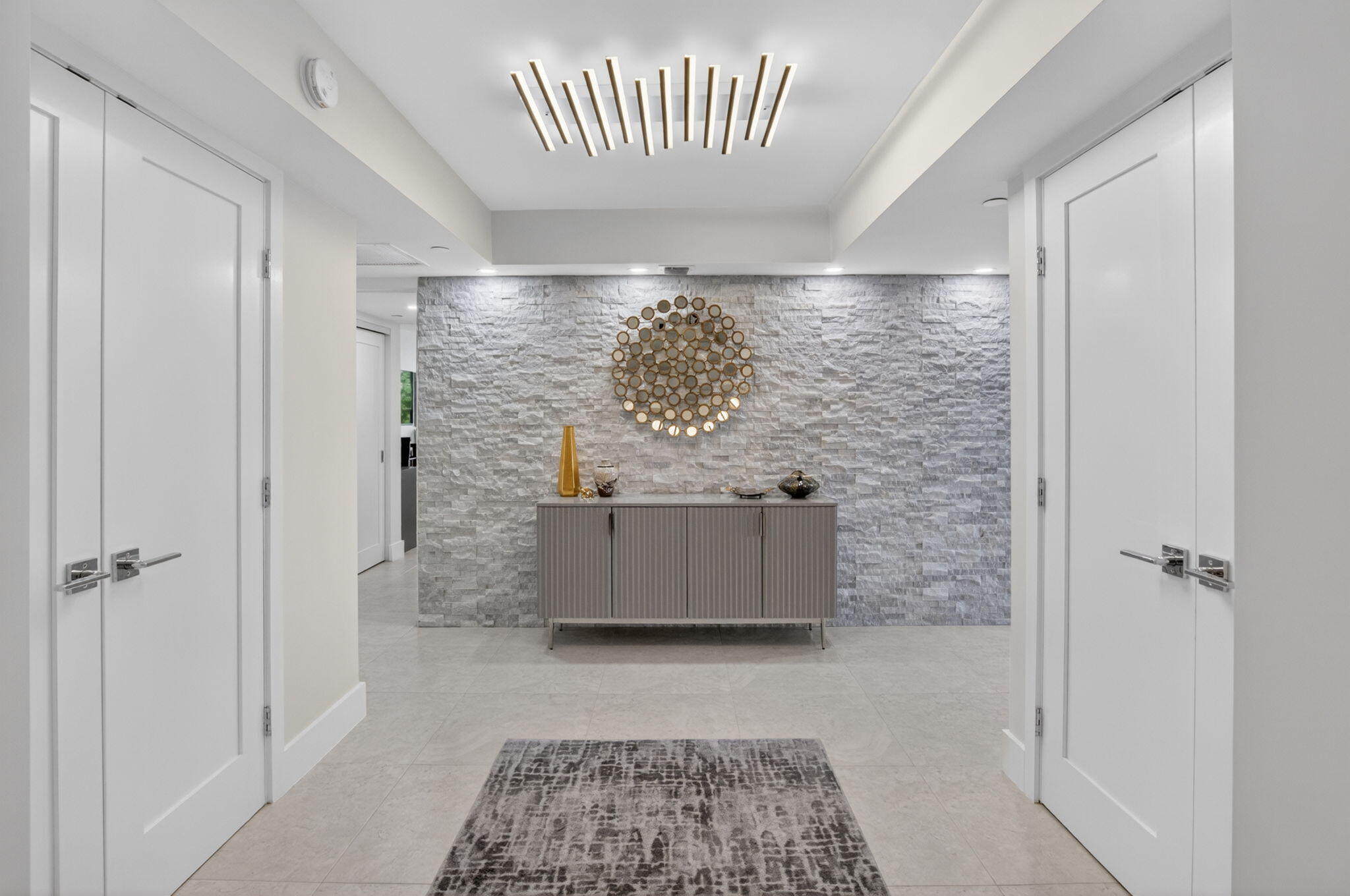 LAKEWOOD MIDRISE CONDO - Residential