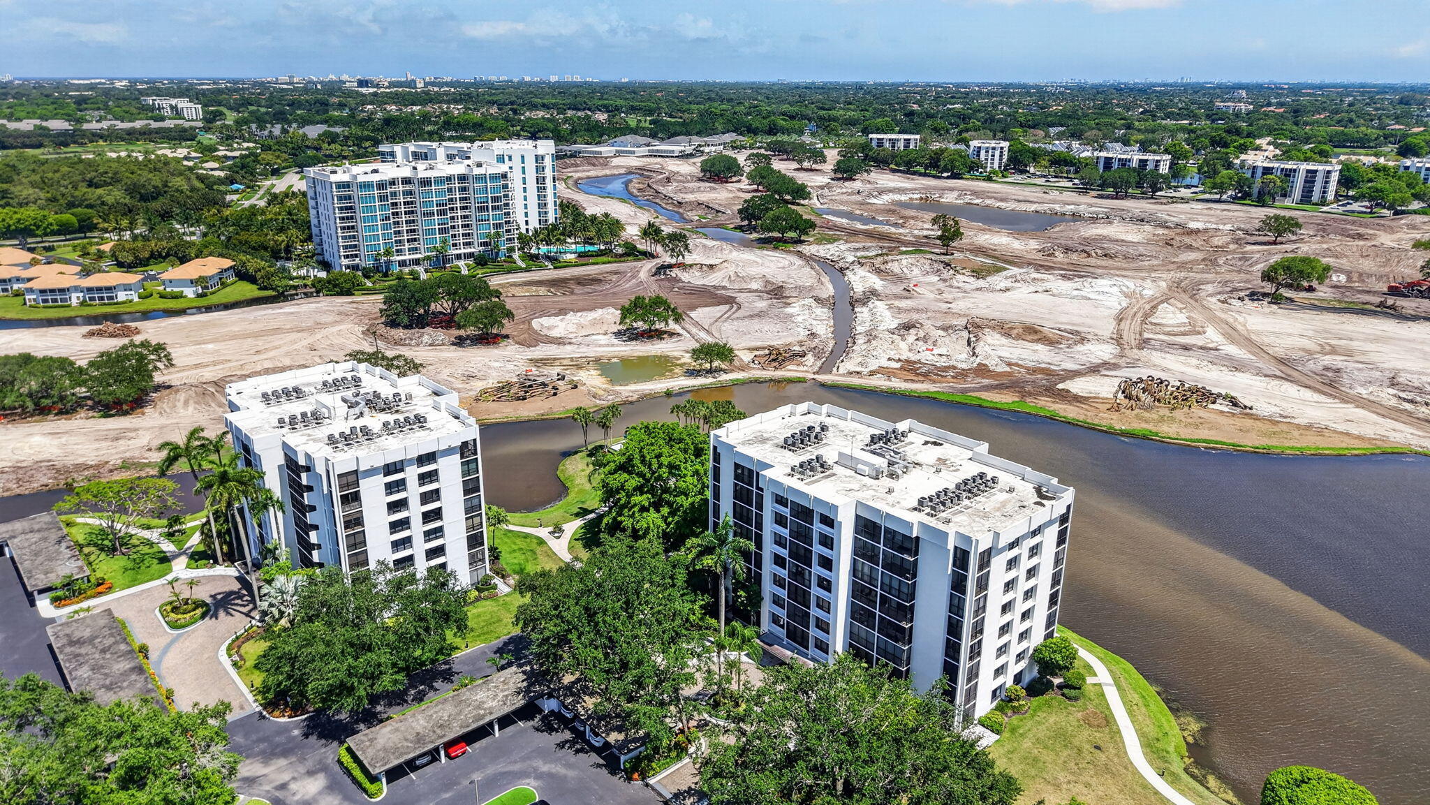 LAKEWOOD MIDRISE CONDO - Residential