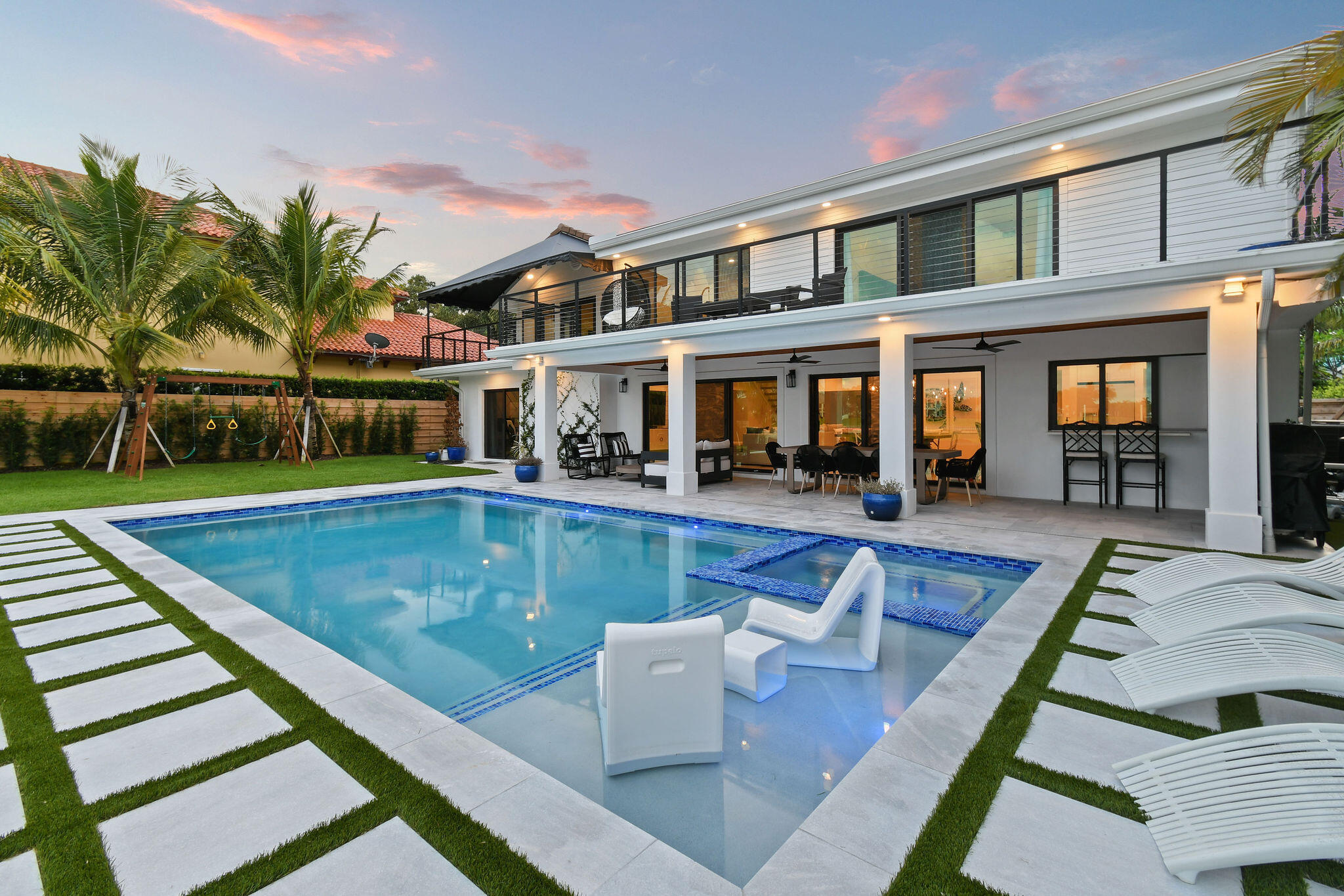 INTRACOASTAL PARK - Land