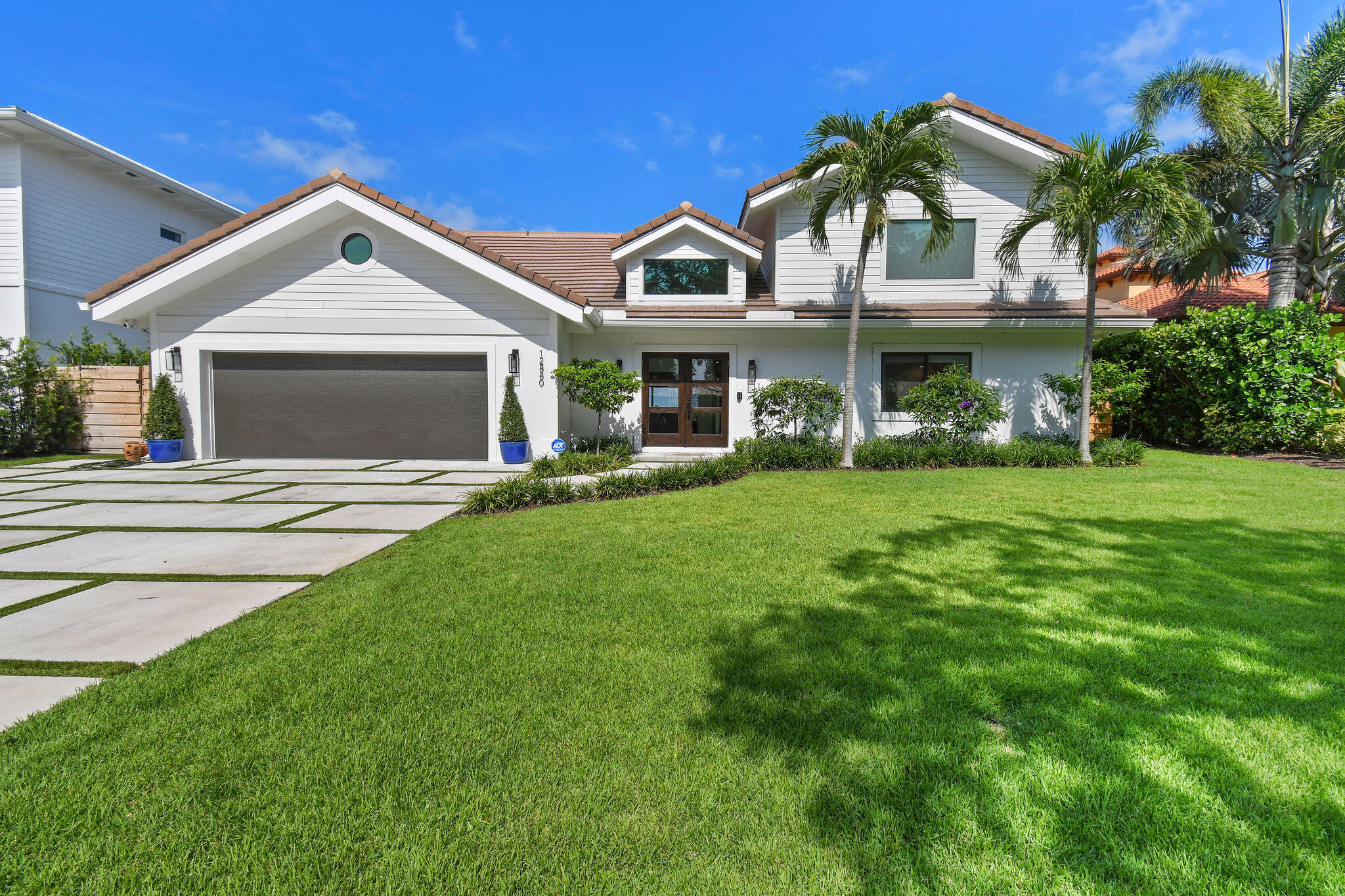 INTRACOASTAL PARK - Land