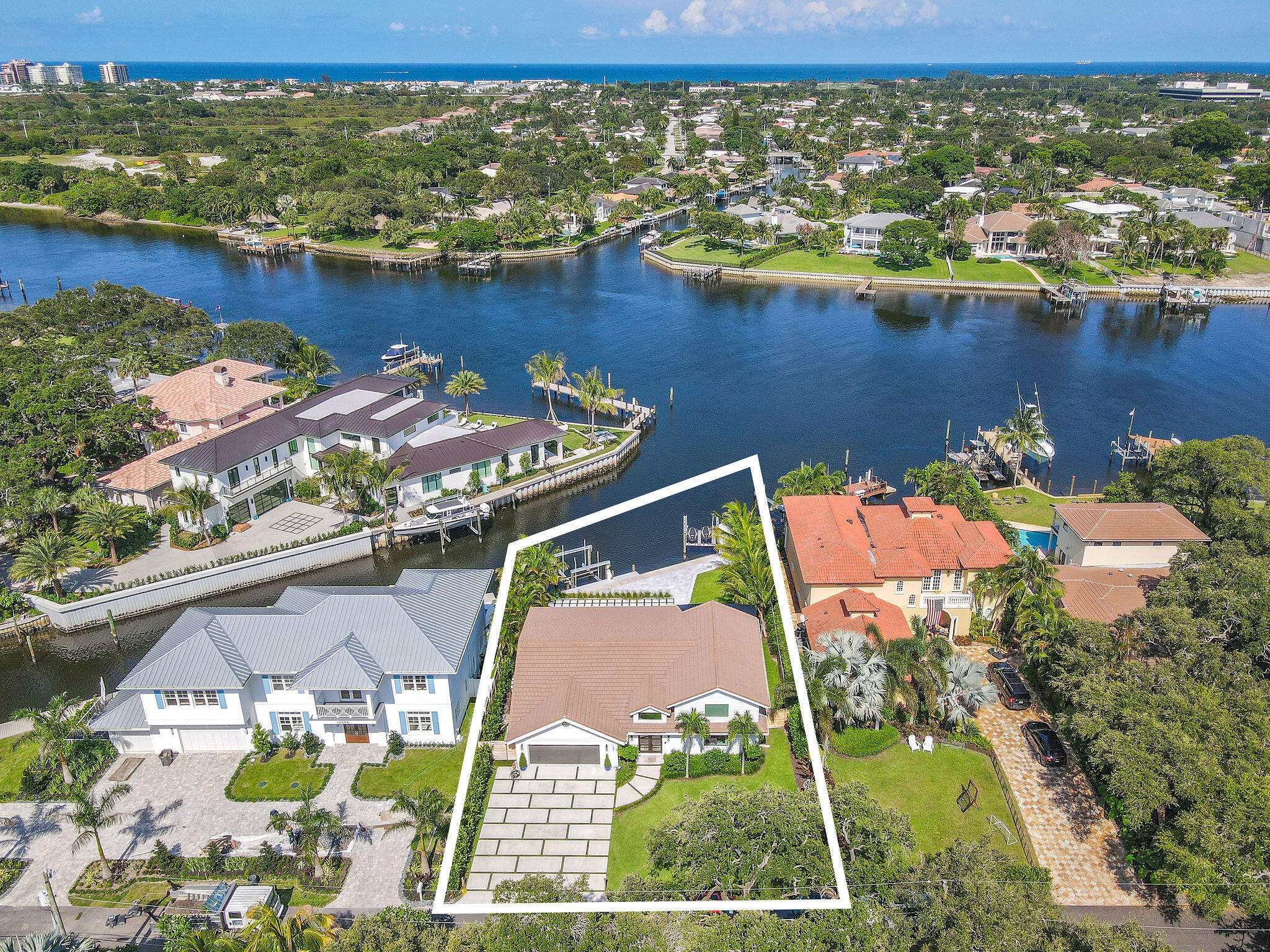 INTRACOASTAL PARK - Land
