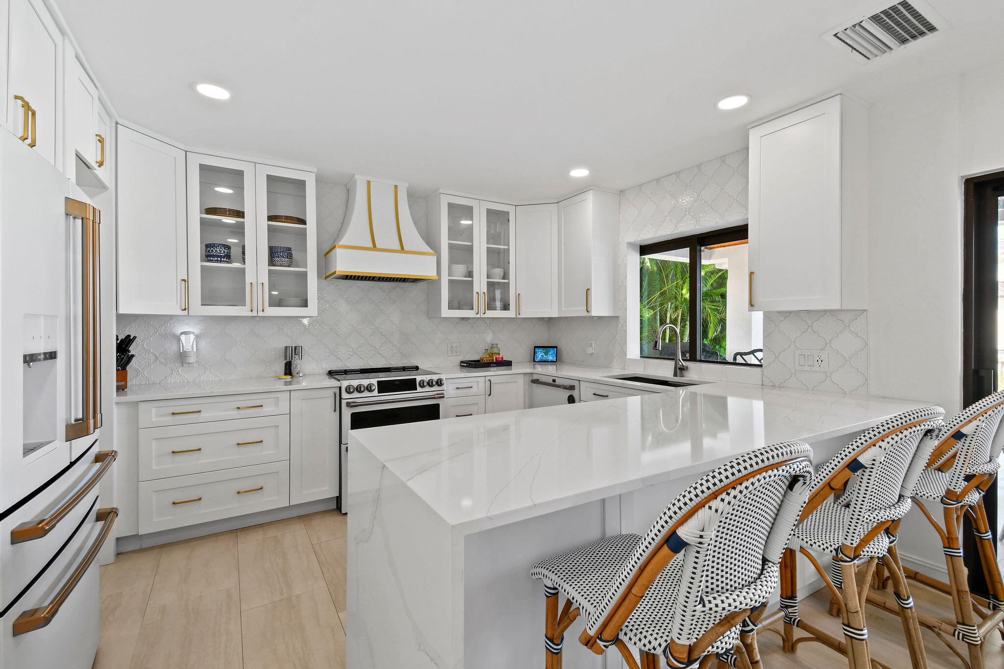 INTRACOASTAL PARK - Land