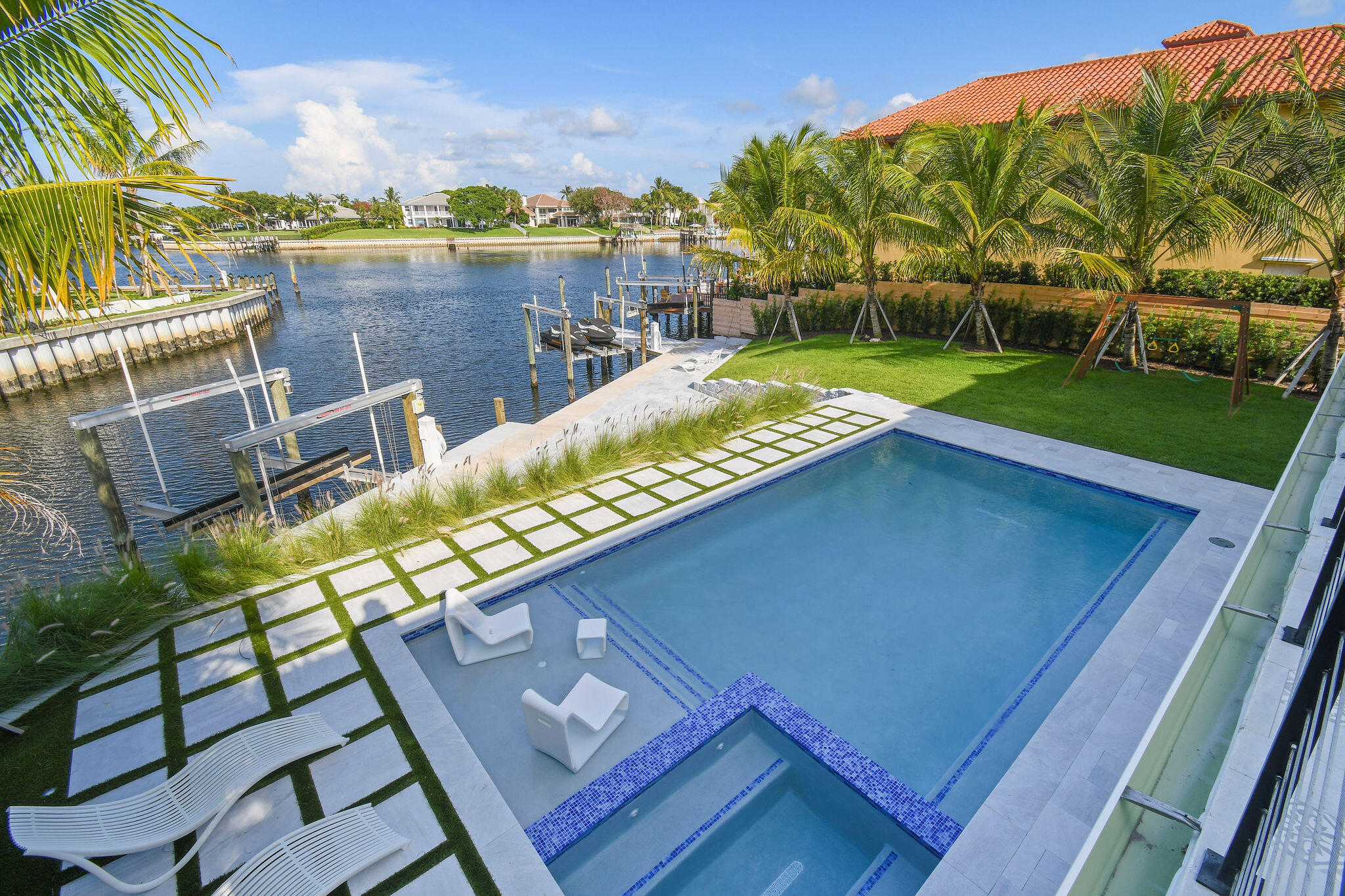 INTRACOASTAL PARK - Land