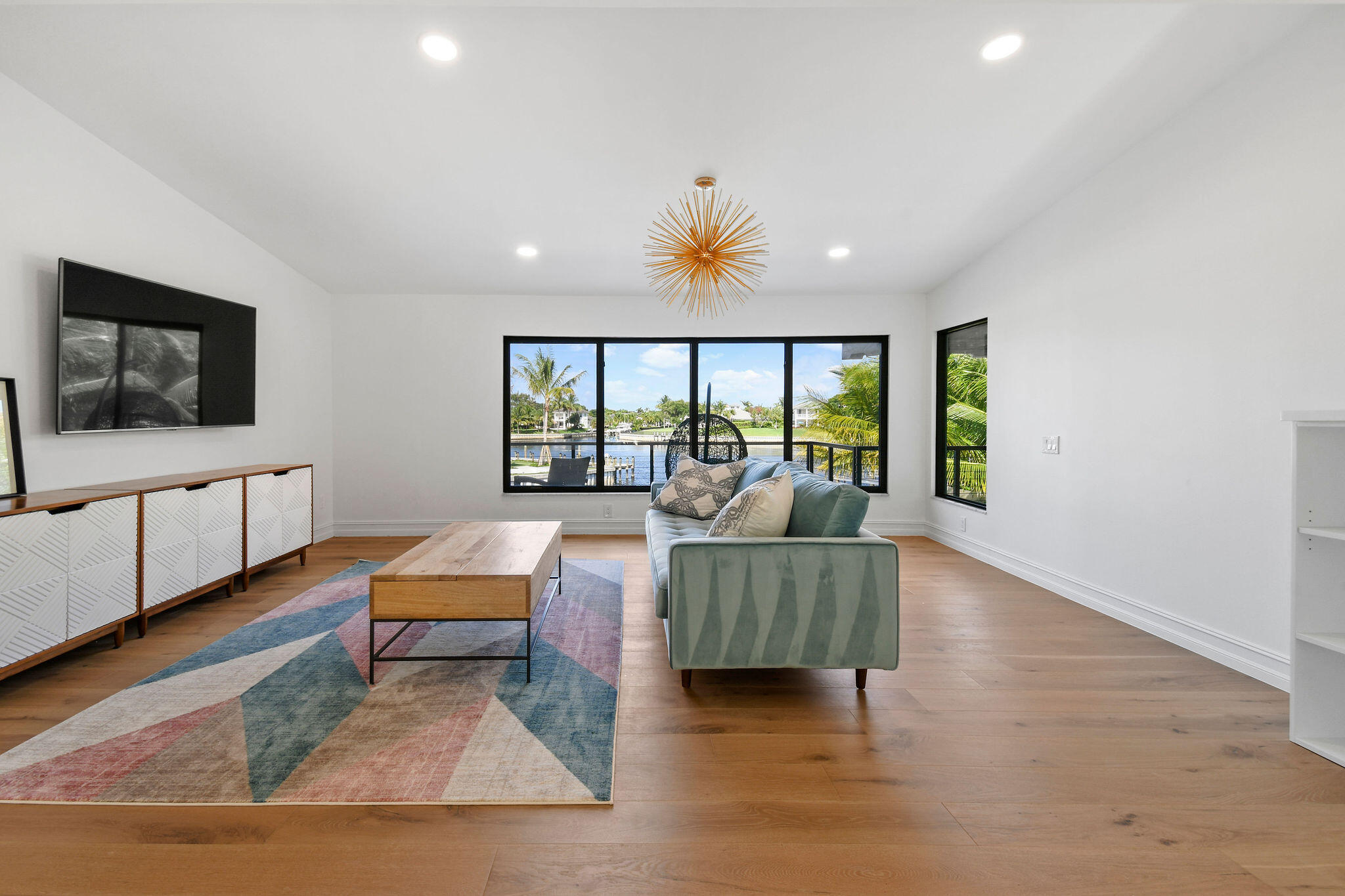 INTRACOASTAL PARK - Land