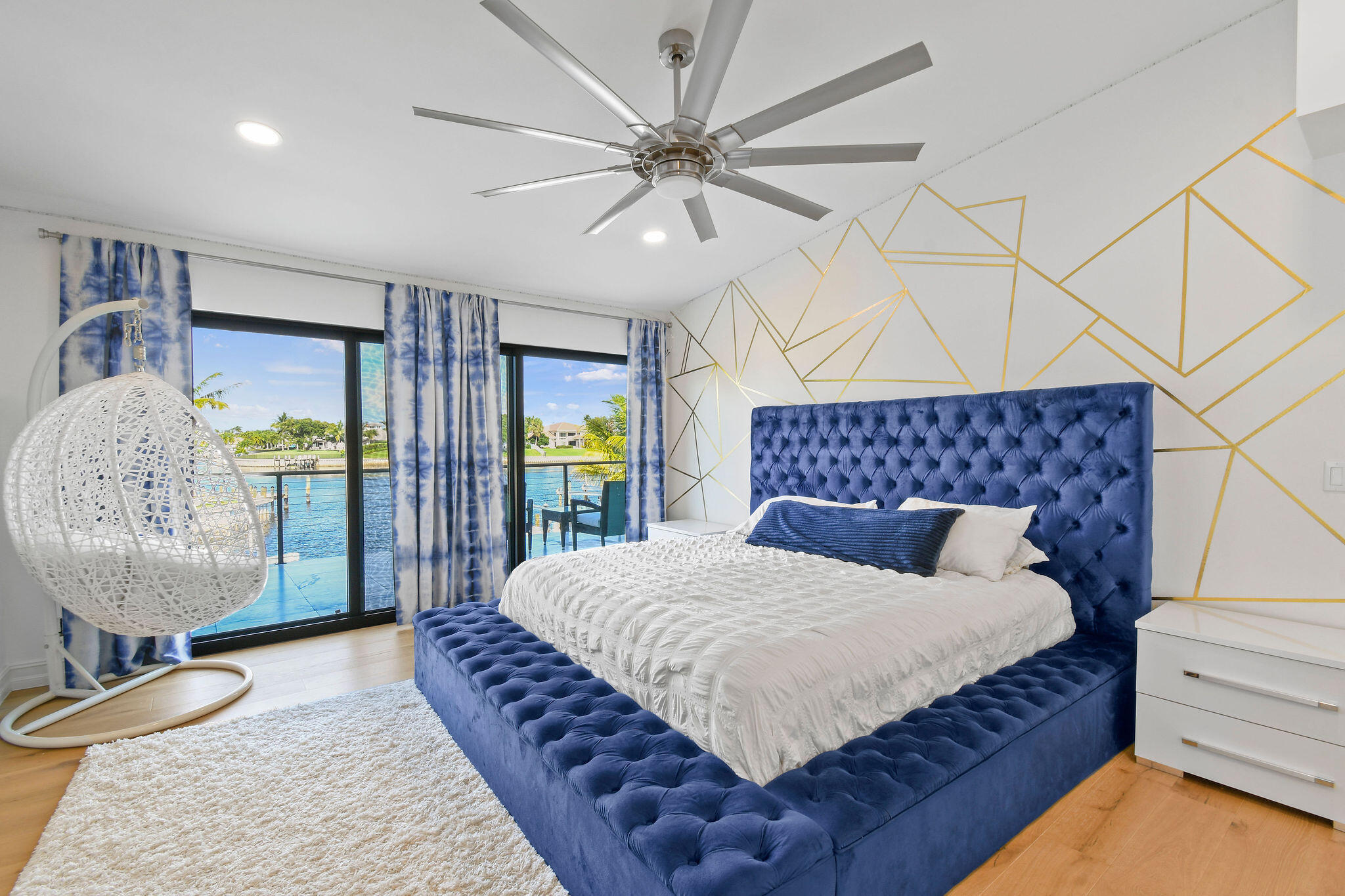 INTRACOASTAL PARK - Land