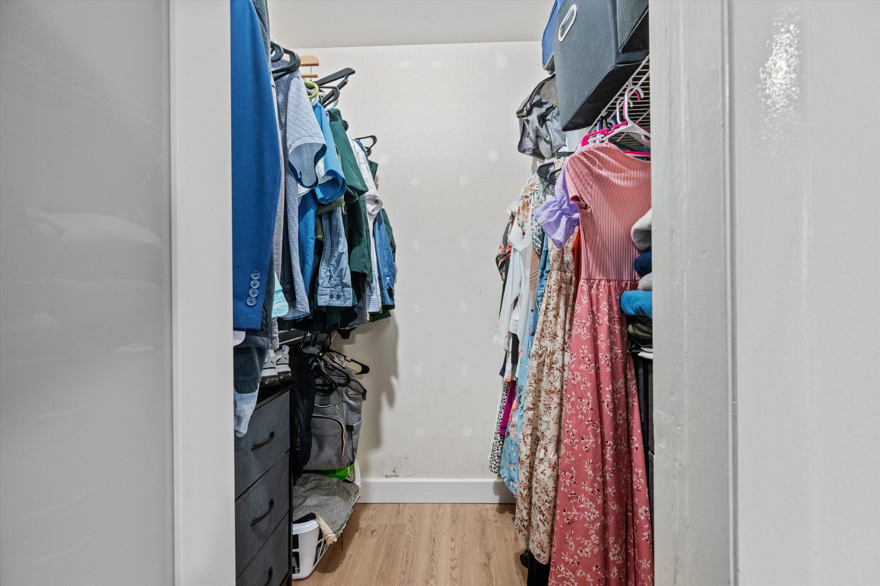 PALM LAKE CONDO - Residential