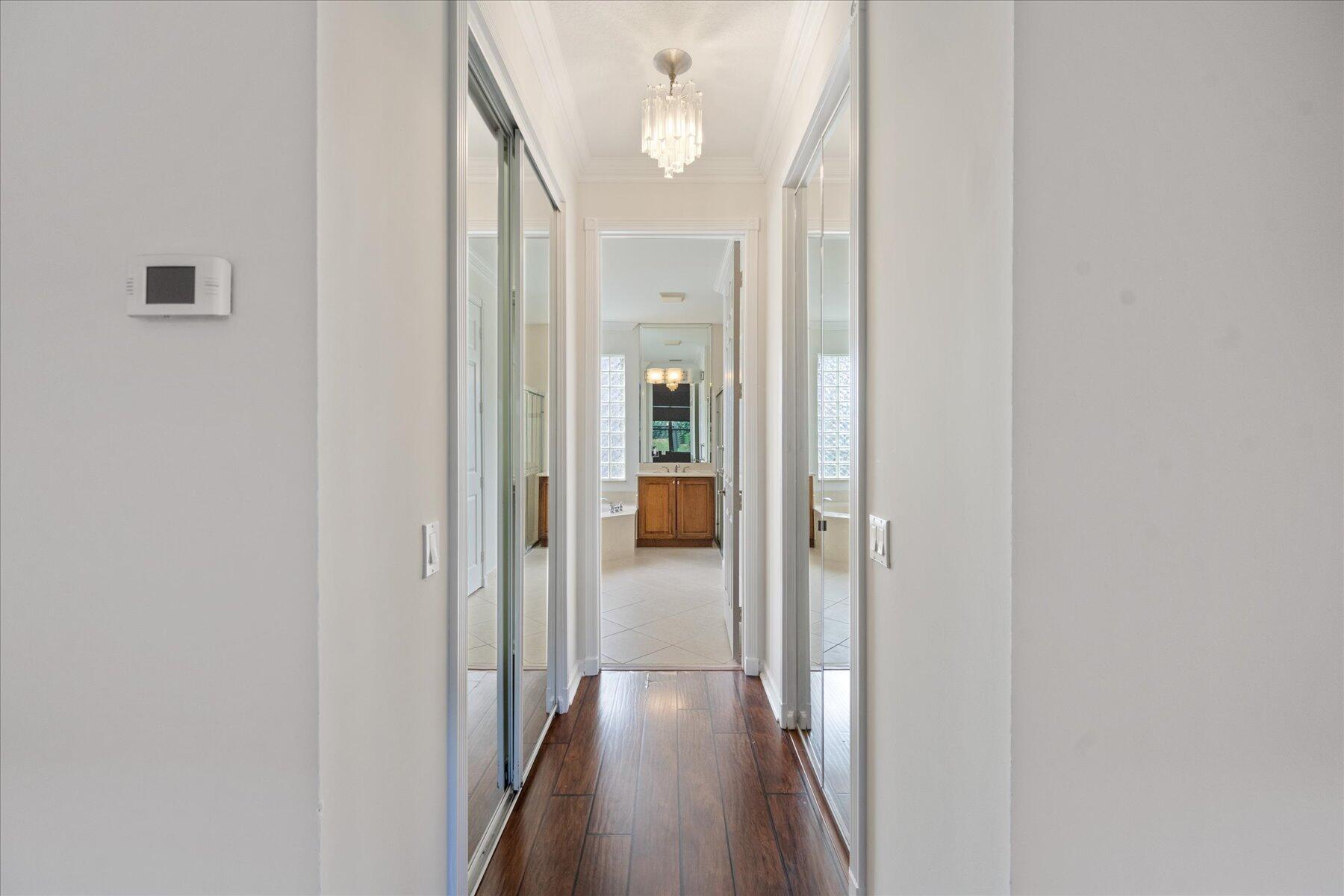 VALENCIA PALMS 1 - Residential