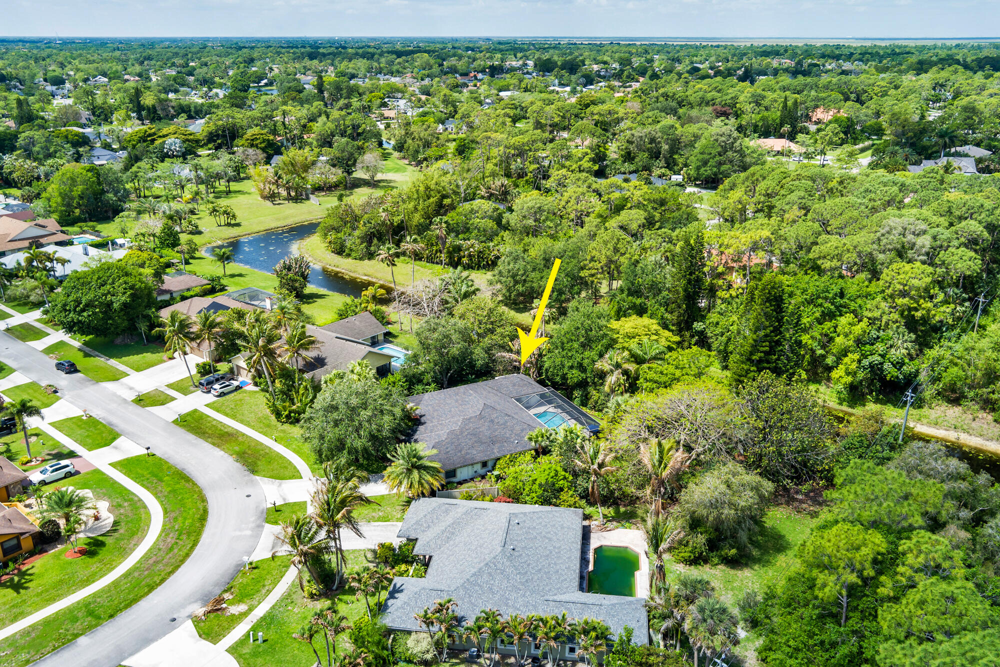 PINEWOOD MANOR OF WELLINGTON - Residential