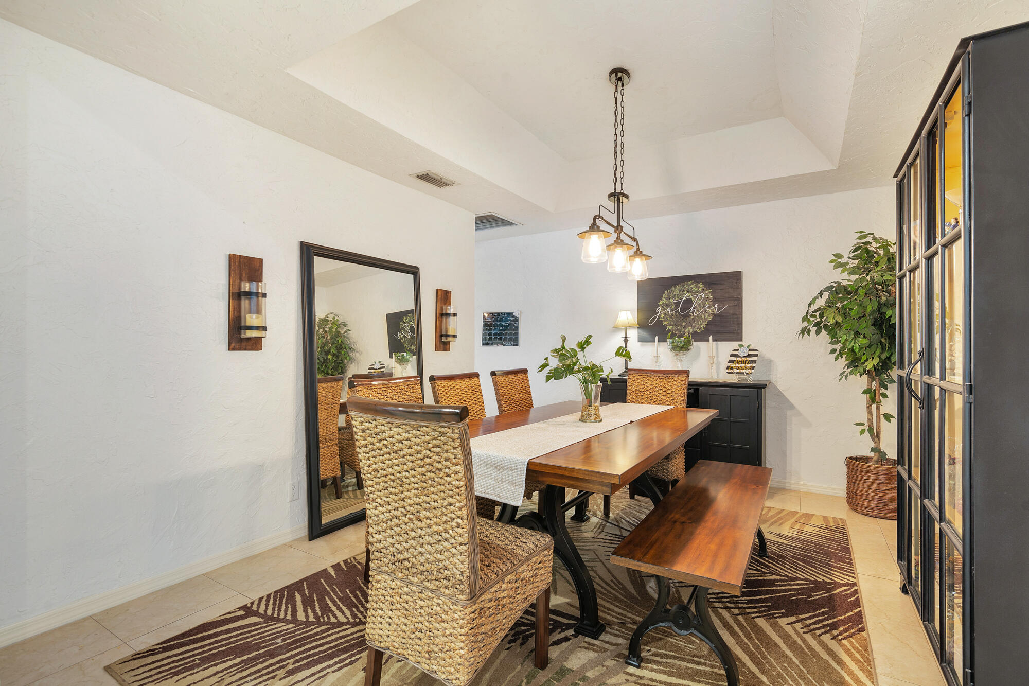 PINEWOOD MANOR OF WELLINGTON - Residential