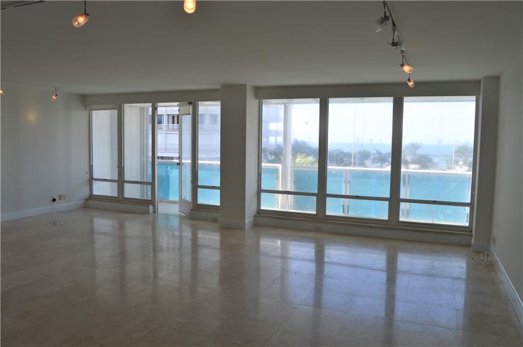 Point of America 1 - Residential