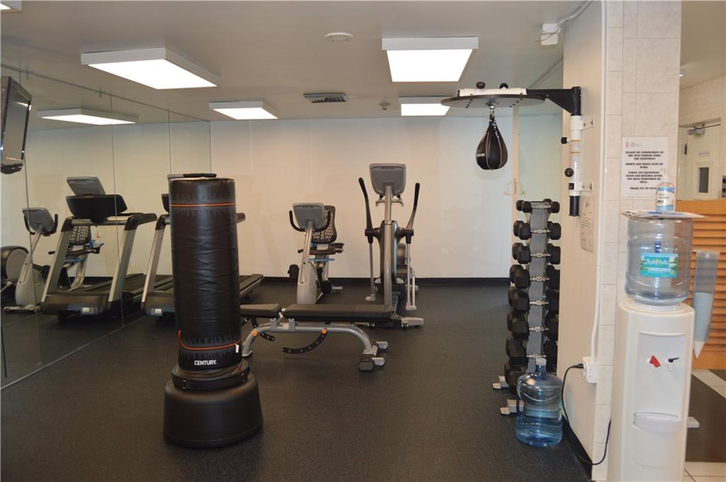 Point of America 1 - Residential