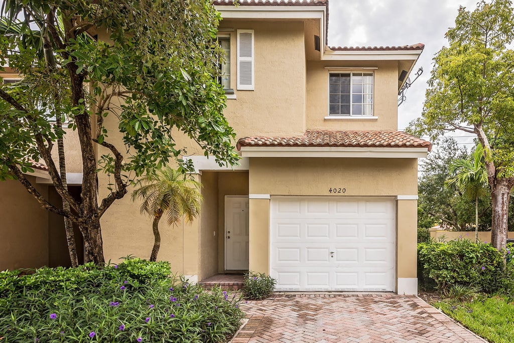Photo of 4020 NW 90th Way, Sunrise, FL 33351 (MLS # B26074783)