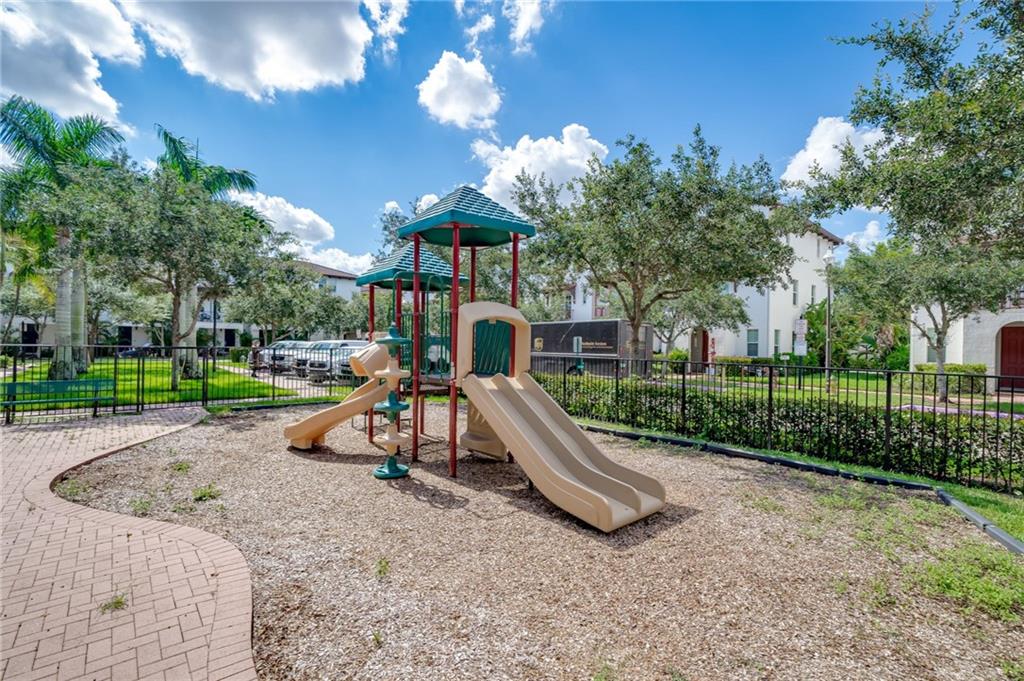 MONTCLAIR - Residential