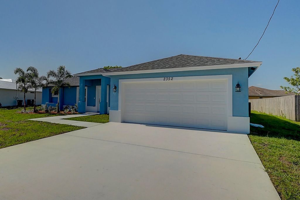 Photo of 2352 SW Plum Court, Port Saint Lucie, FL 34953 (MLS # B26021957)