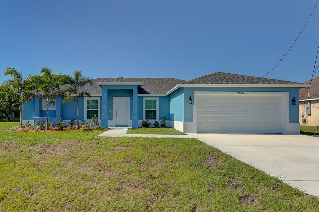 Photo of 2352 SW Plum Court, Port Saint Lucie, FL 34953 (MLS # B26021957)