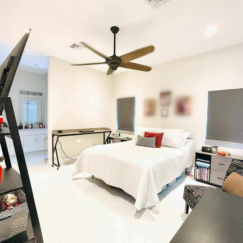 PORT ST LUCIE SECTION 18 - Residential