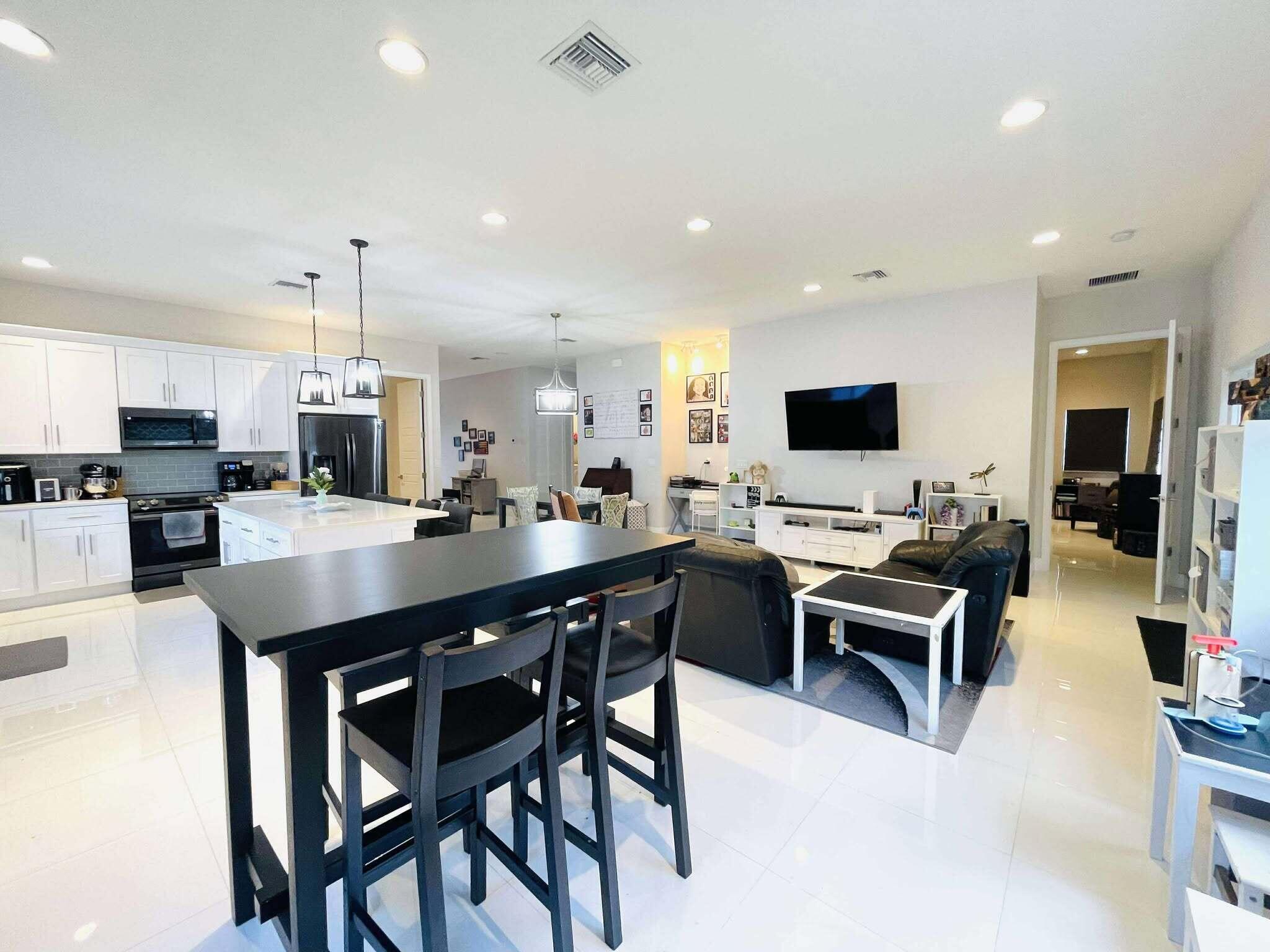 PORT ST LUCIE SECTION 18 - Residential