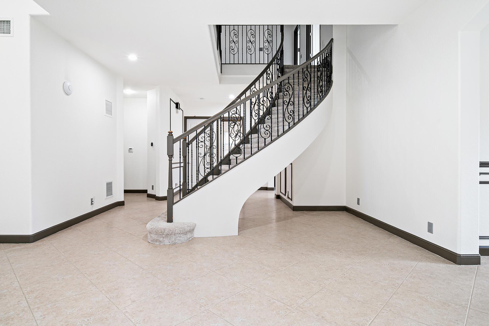 1207 Creek Side Drive