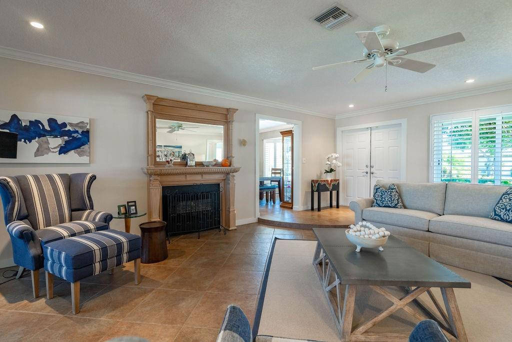 Venetian Isles 3rd Sec 47 - Residential