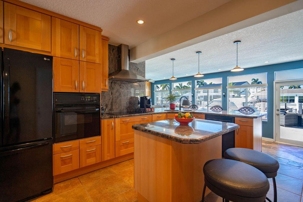 Venetian Isles 3rd Sec 47 - Residential