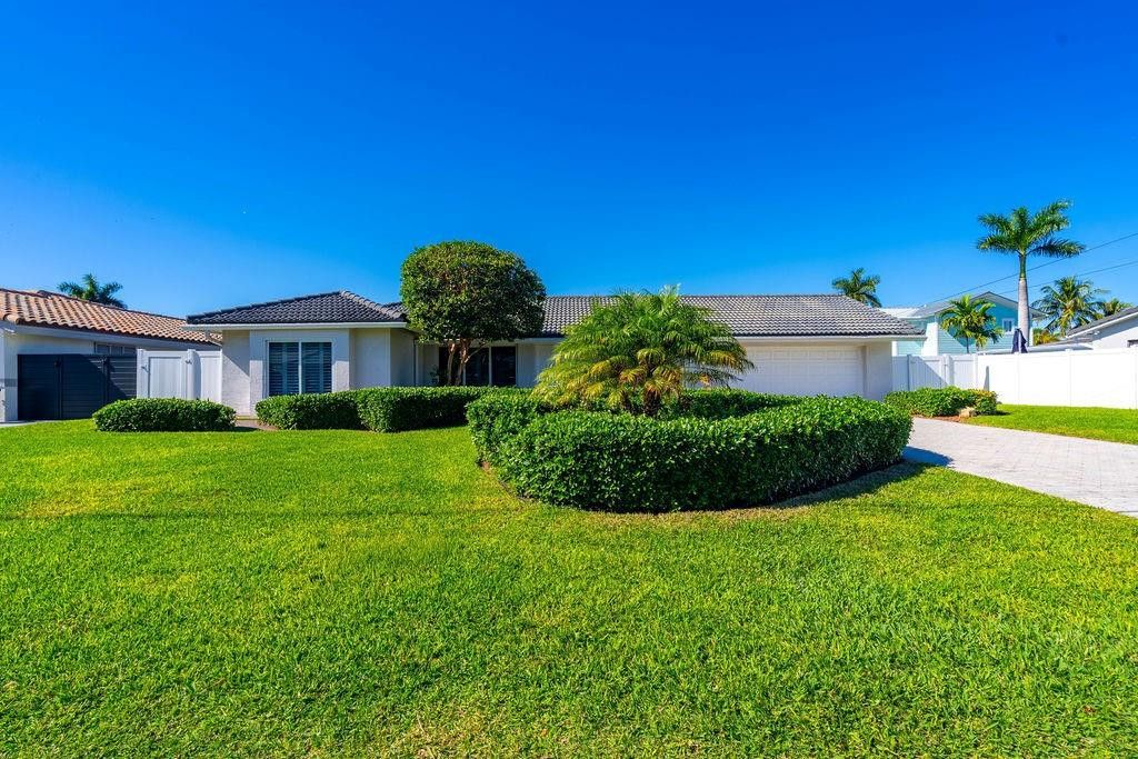 Photo of 4461 NE 27th Avenue, Lighthouse Point, FL 33064 (MLS # F10545909)