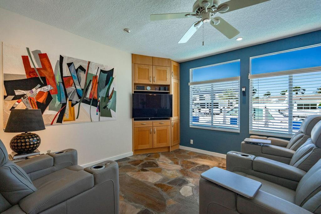 Venetian Isles 3rd Sec 47 - Residential