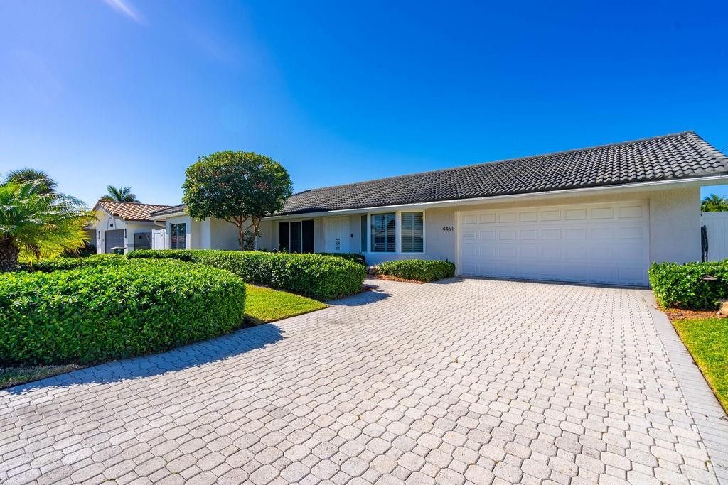 Photo of 4461 NE 27th Avenue, Lighthouse Point, FL 33064 (MLS # F10545909)