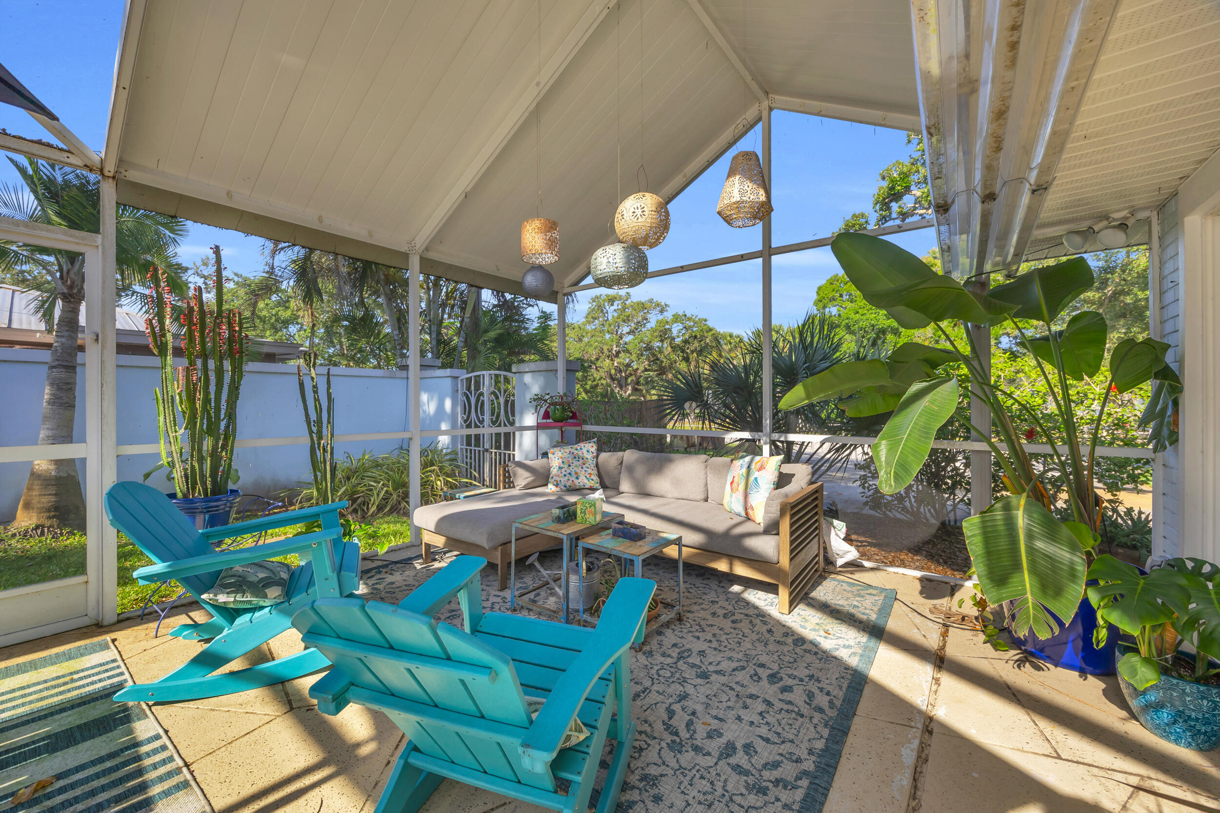 RIVER OAKS ESTATES UNIT 2 - Residential