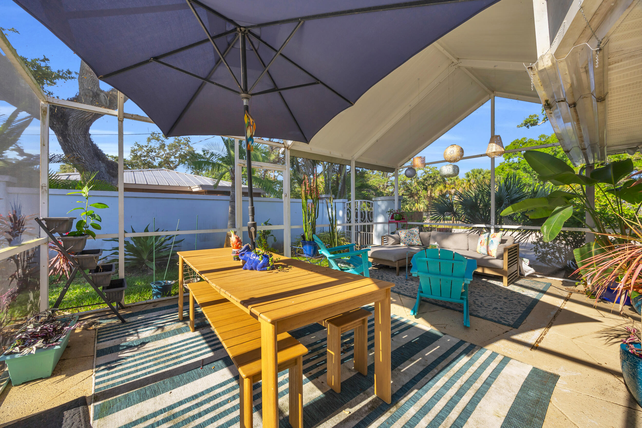 RIVER OAKS ESTATES UNIT 2 - Residential