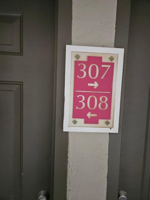 5011 Wiles Road 308 Coconut Creek FL 33073