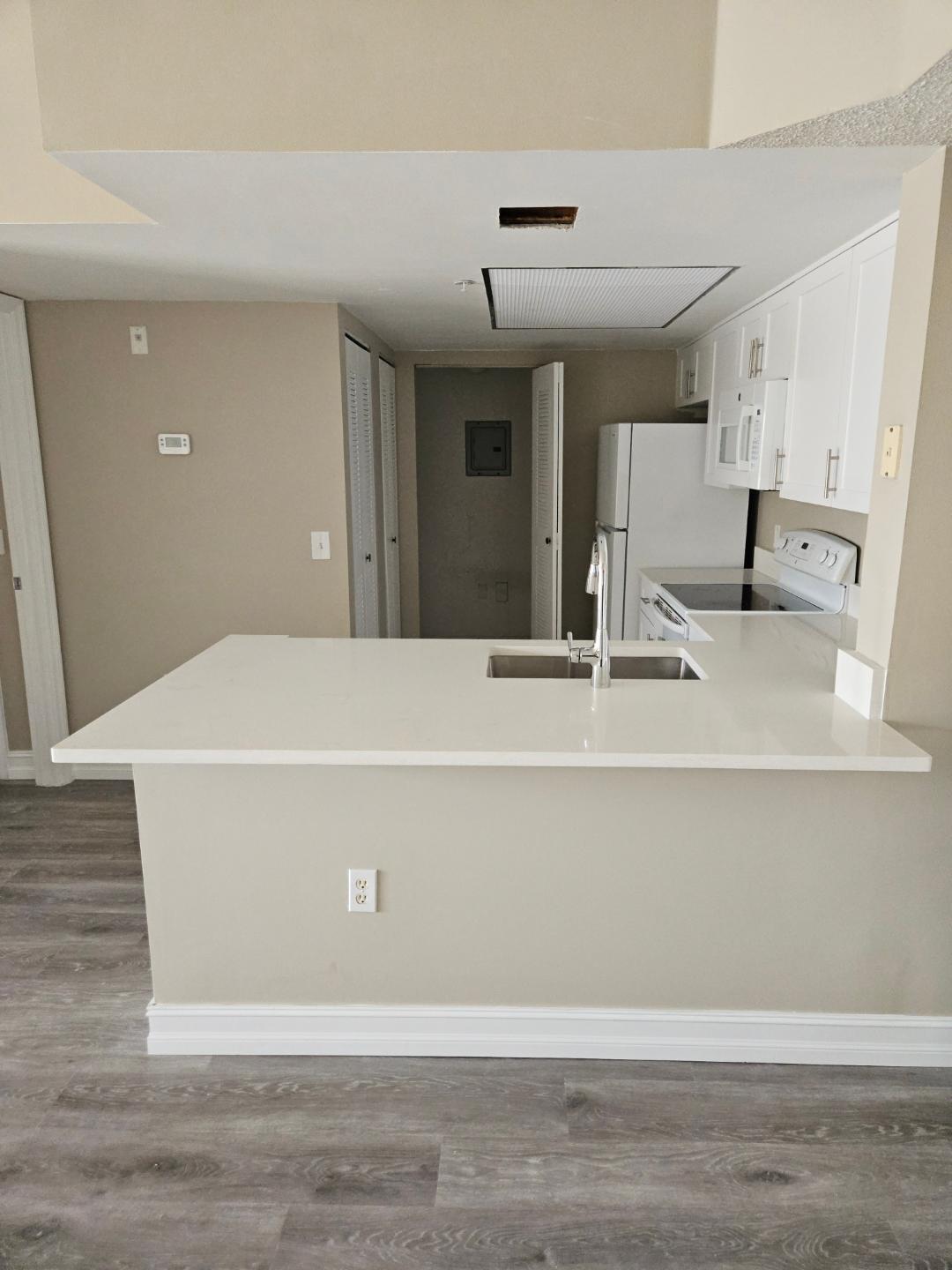 EVERGREEN LAKES CONDO - Residential Lease