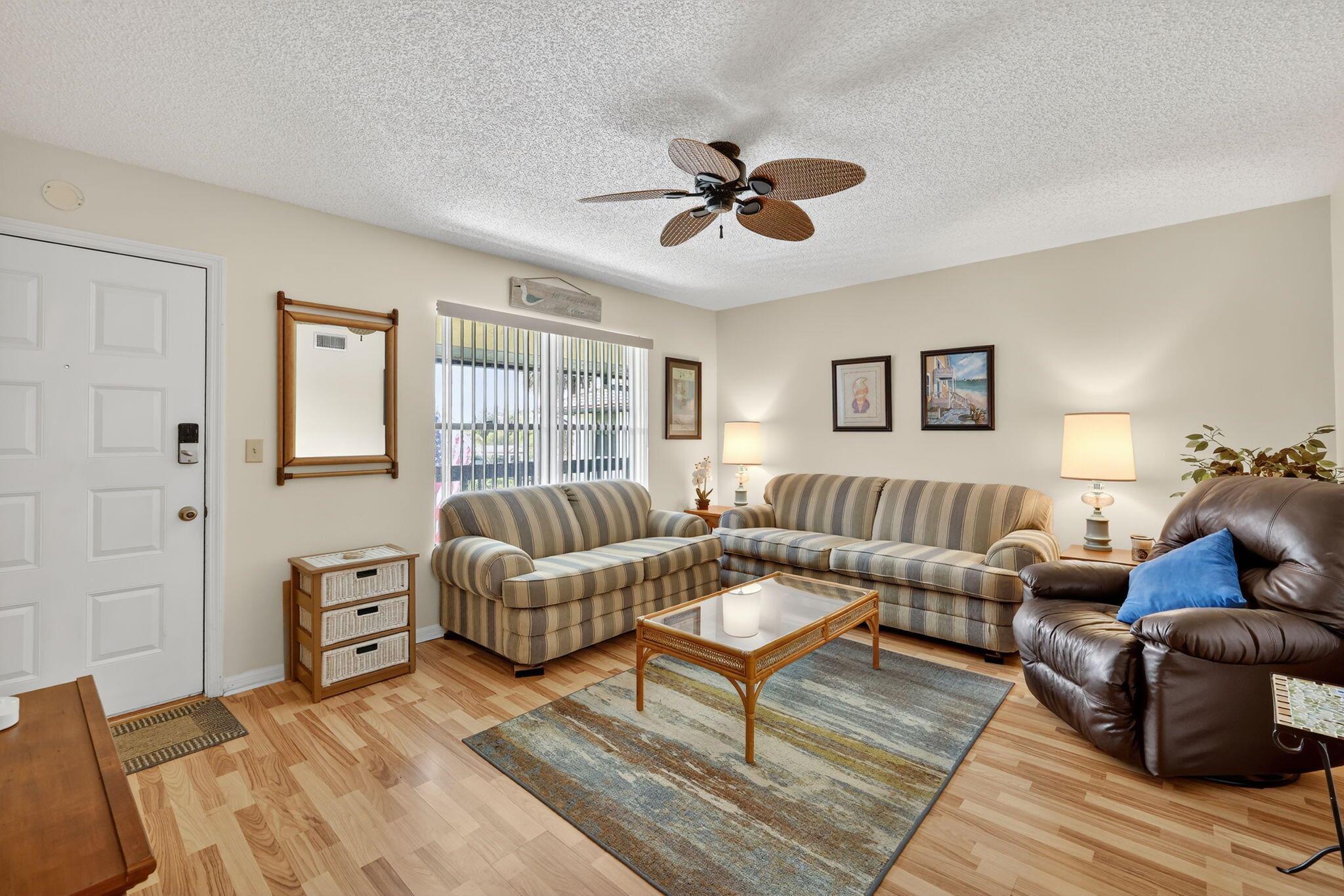 301 SW South River Drive 204