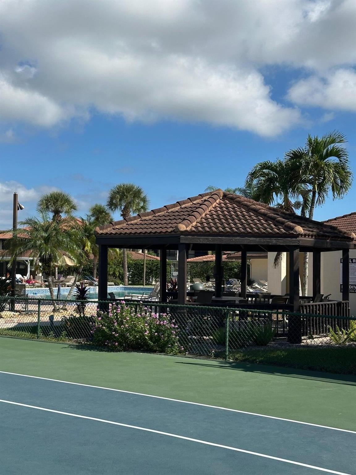 South River Village - Residential