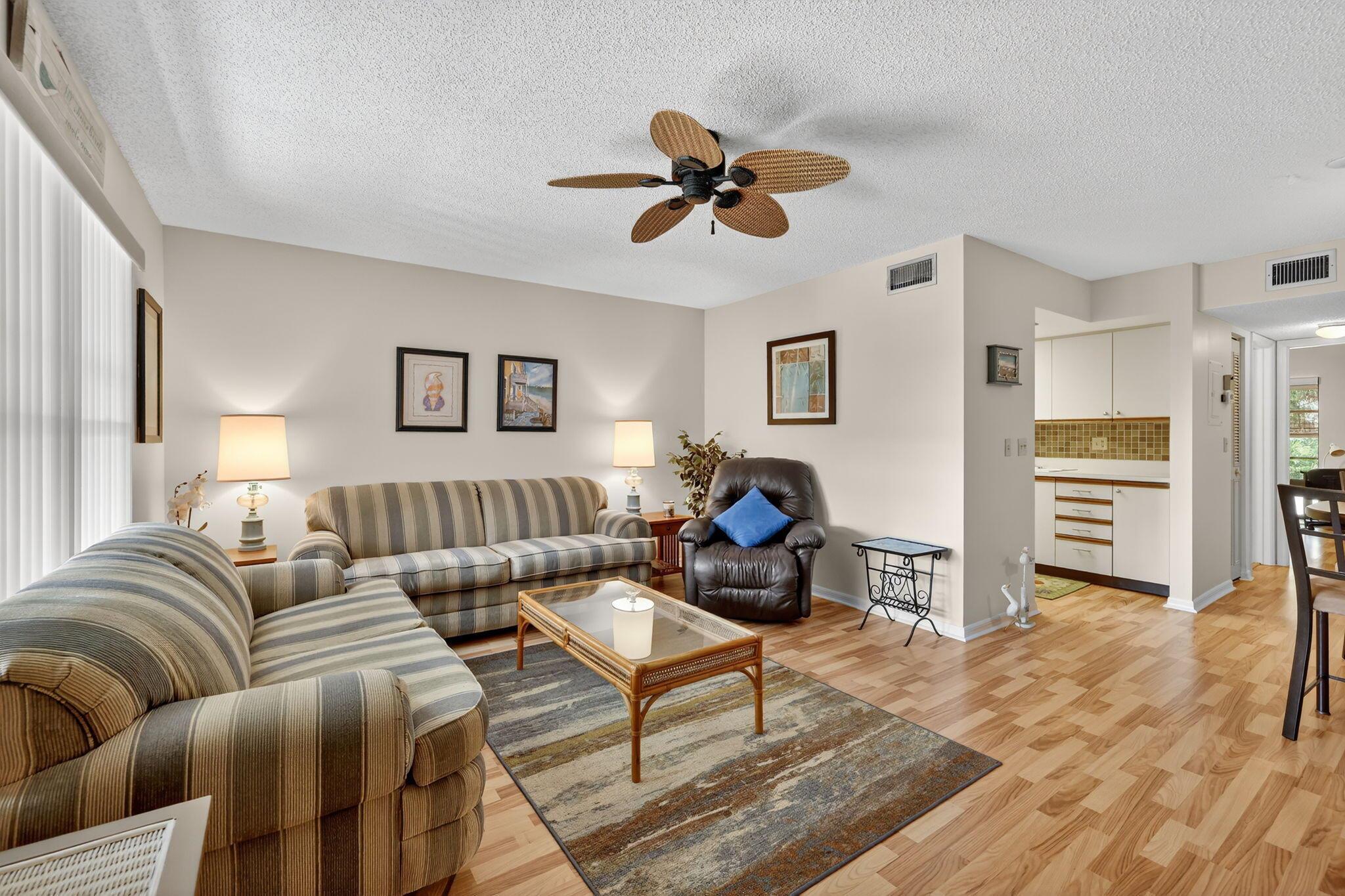 301 SW South River Drive 204