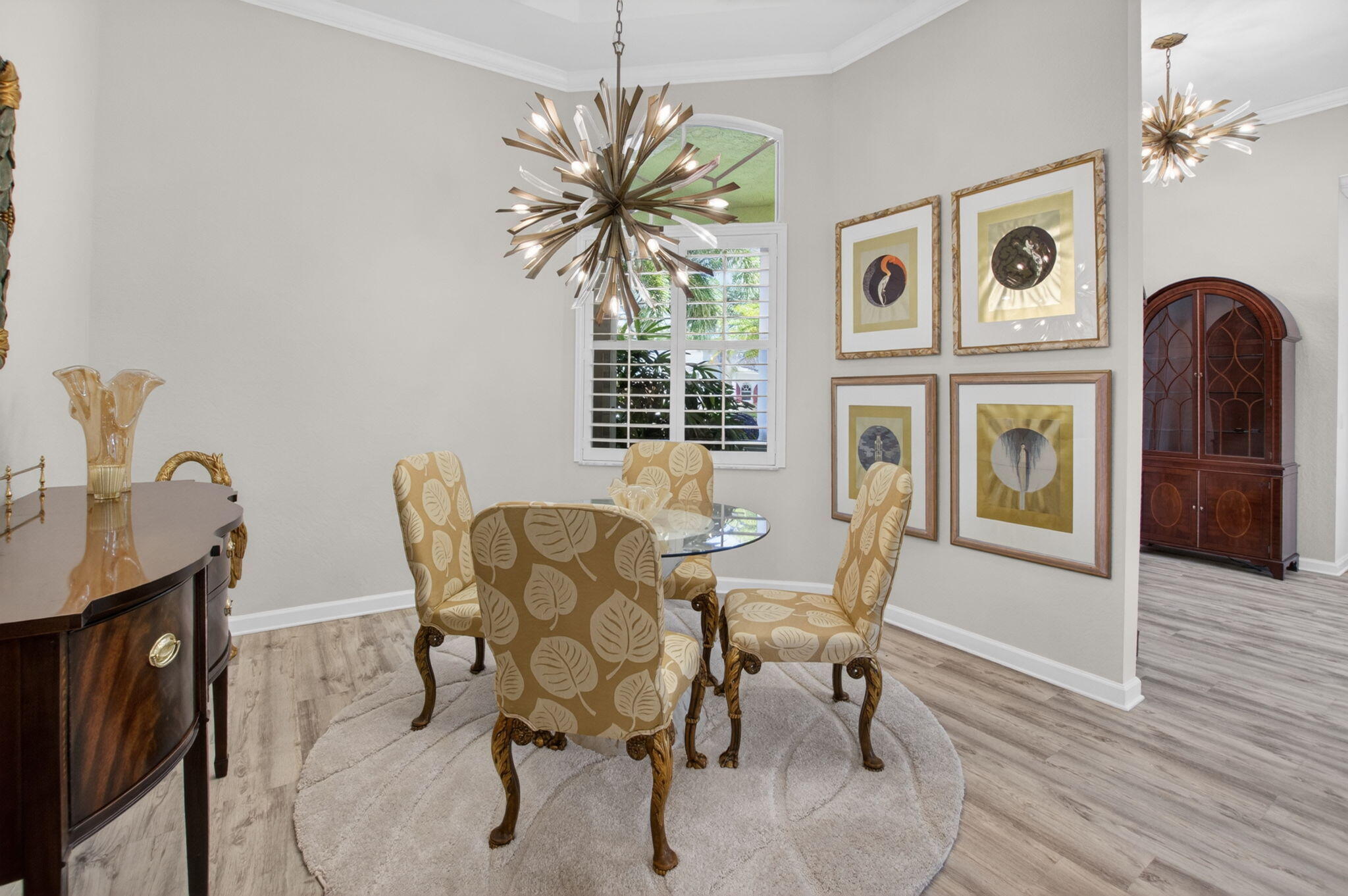 HUNTERS COURT - Residential