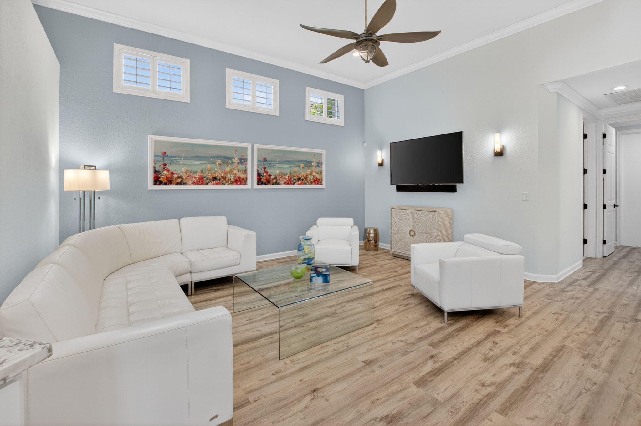 HUNTERS COURT - Residential